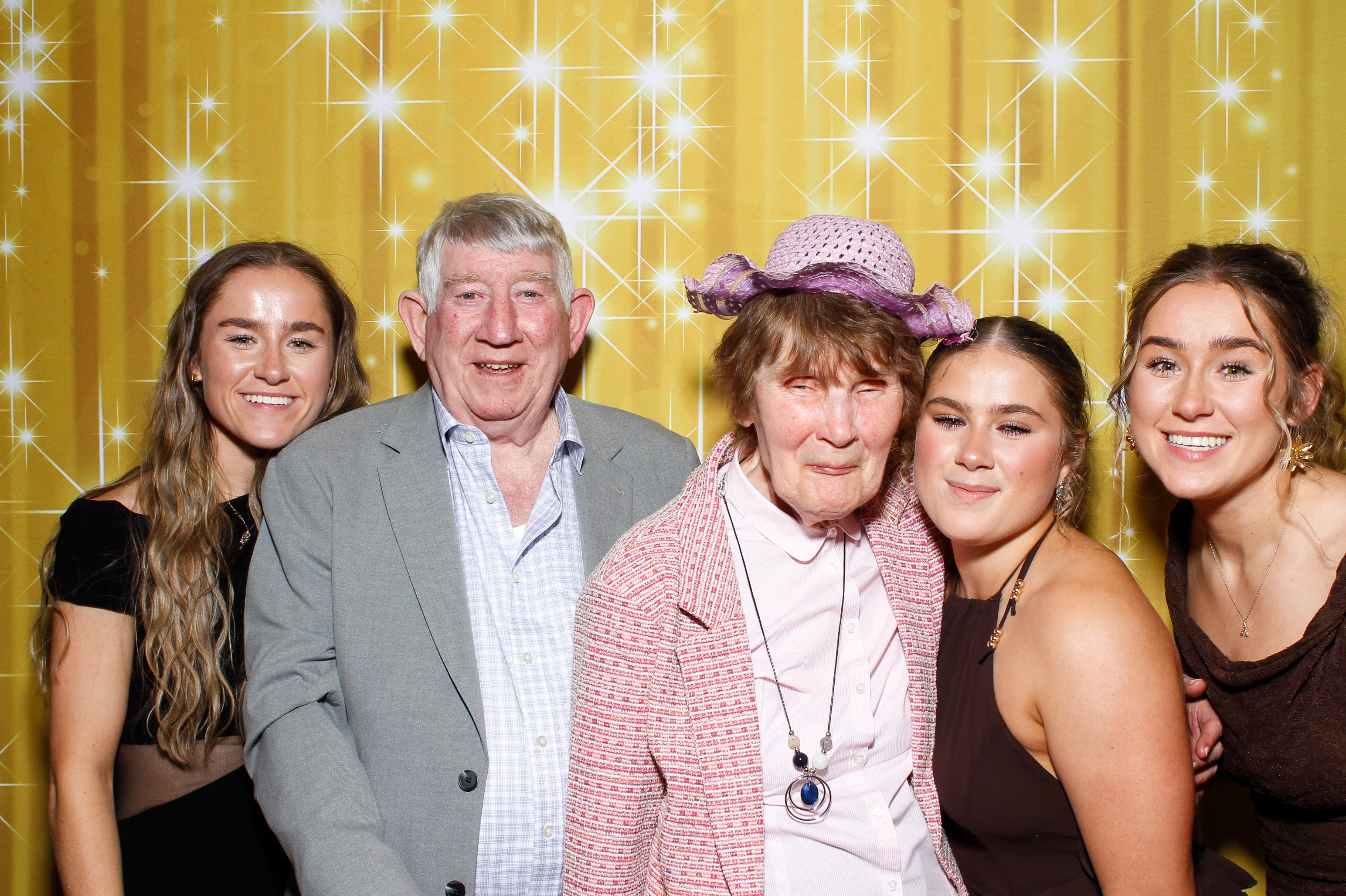 Siobhan & Lawrence | View more photos from the event at gallery.snapmagic.ie/u/SnapMagic/Siobhan-Lawrence