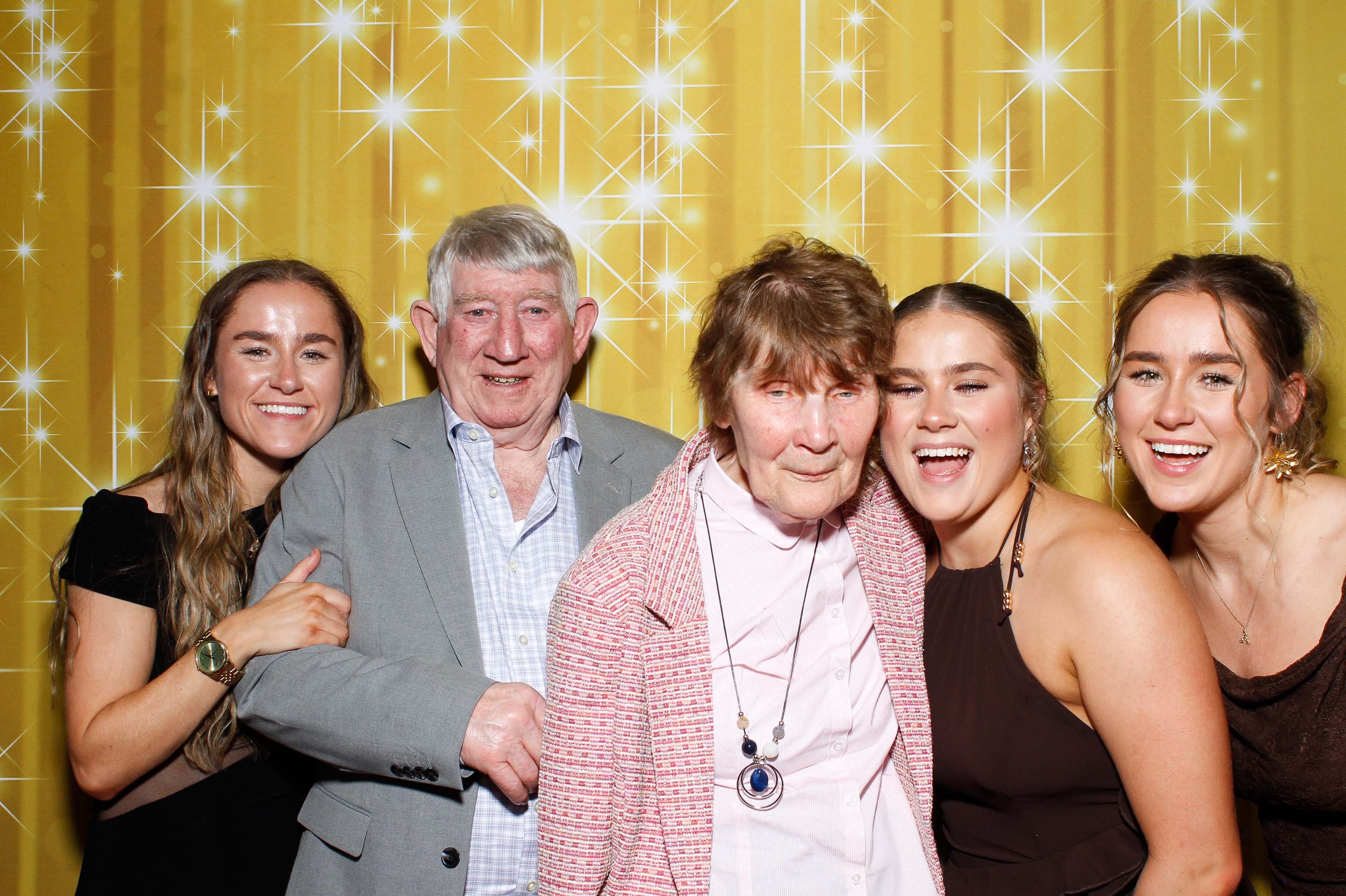 Siobhan & Lawrence | View more photos from the event at gallery.snapmagic.ie/u/SnapMagic/Siobhan-Lawrence