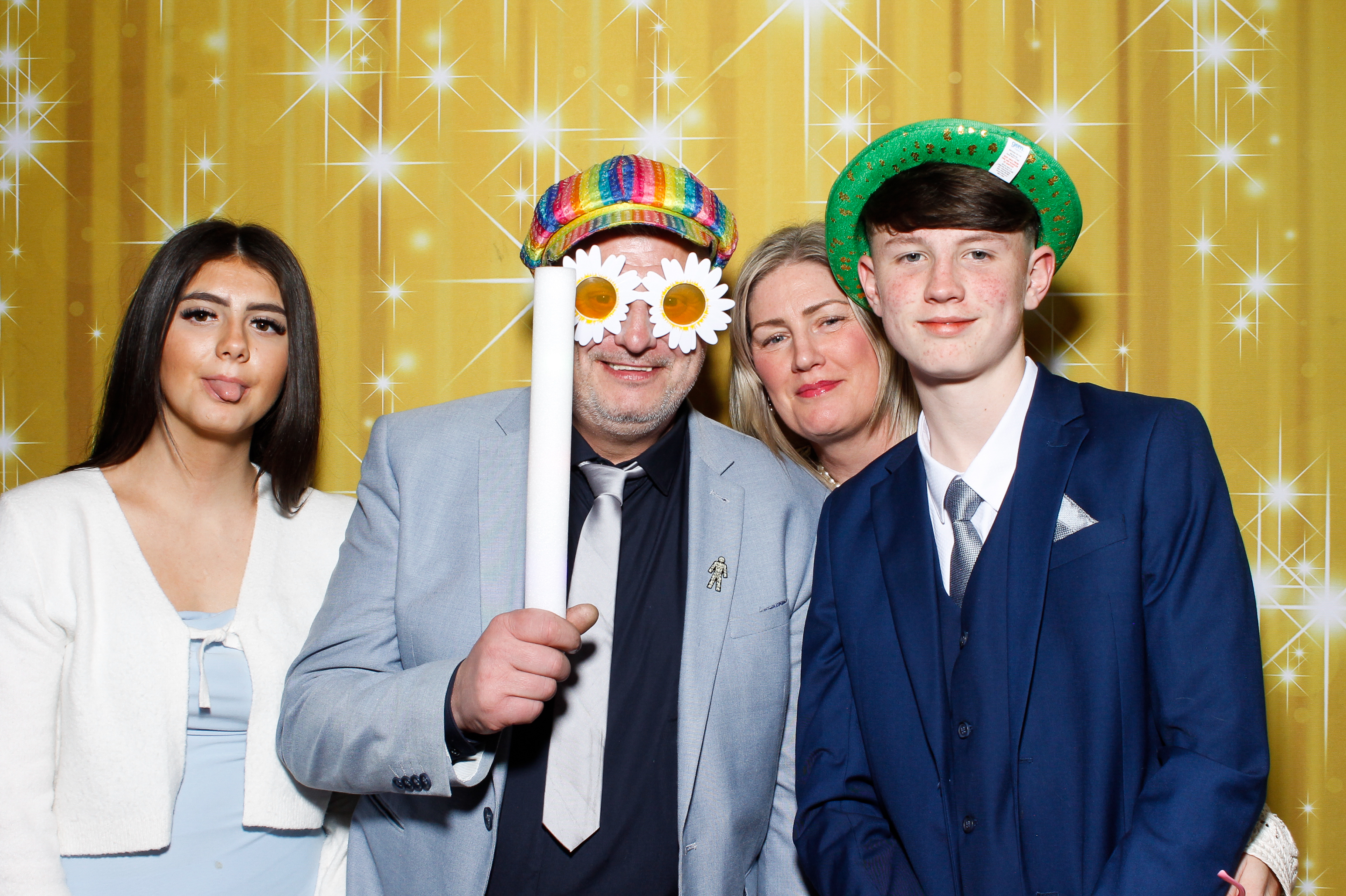 Siobhan & Lawrence | View more photos from the event at gallery.snapmagic.ie/u/SnapMagic/Siobhan-Lawrence