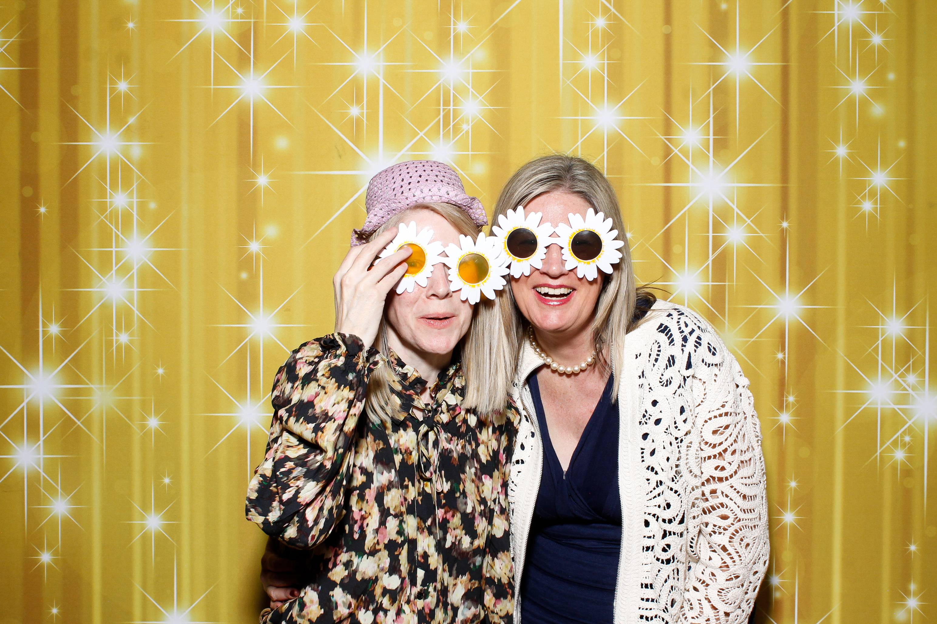 Siobhan & Lawrence | View more photos from the event at gallery.snapmagic.ie/u/SnapMagic/Siobhan-Lawrence