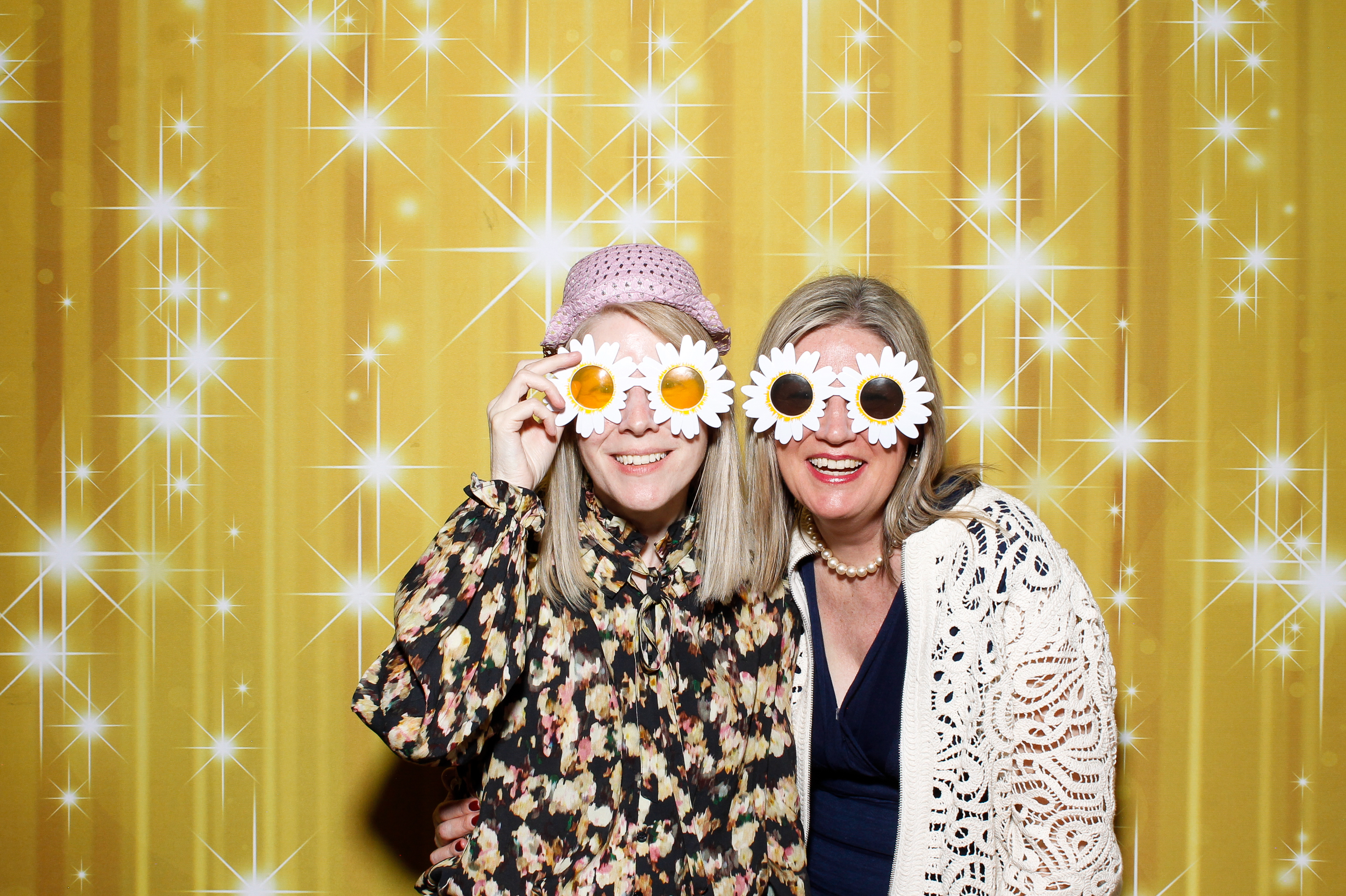 Siobhan & Lawrence | View more photos from the event at gallery.snapmagic.ie/u/SnapMagic/Siobhan-Lawrence