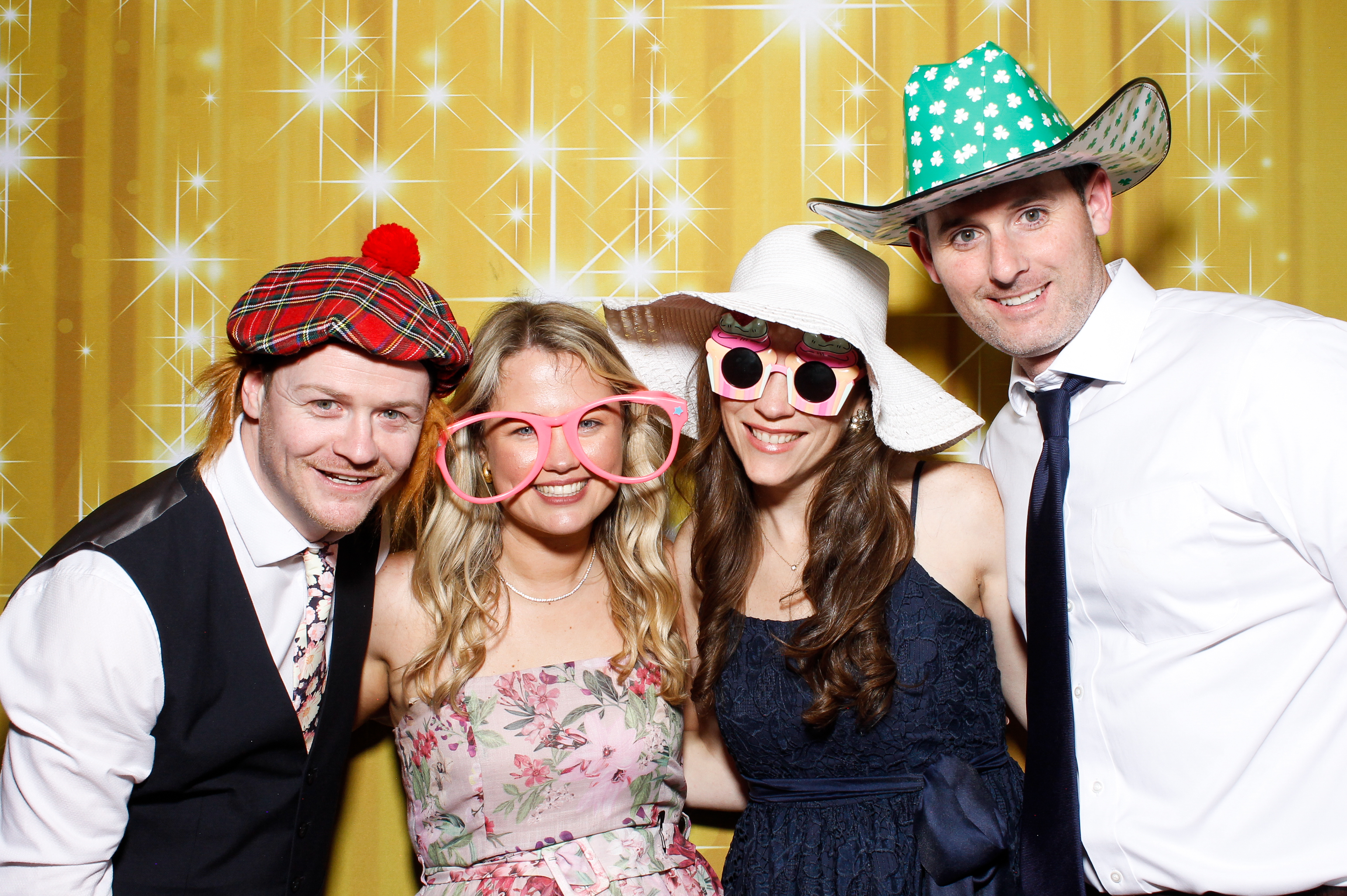 Siobhan & Lawrence | View more photos from the event at gallery.snapmagic.ie/u/SnapMagic/Siobhan-Lawrence