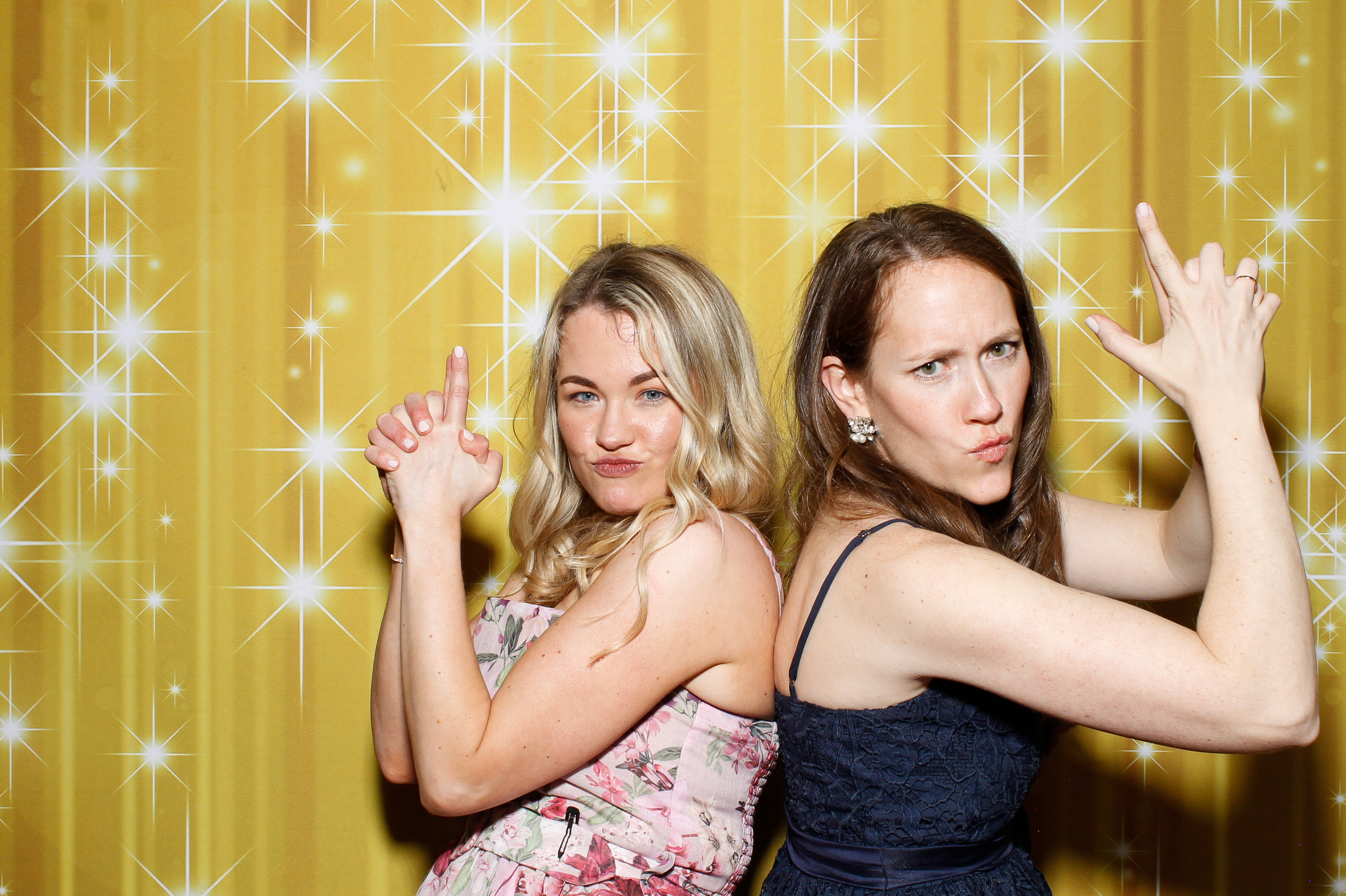 Siobhan & Lawrence | View more photos from the event at gallery.snapmagic.ie/u/SnapMagic/Siobhan-Lawrence