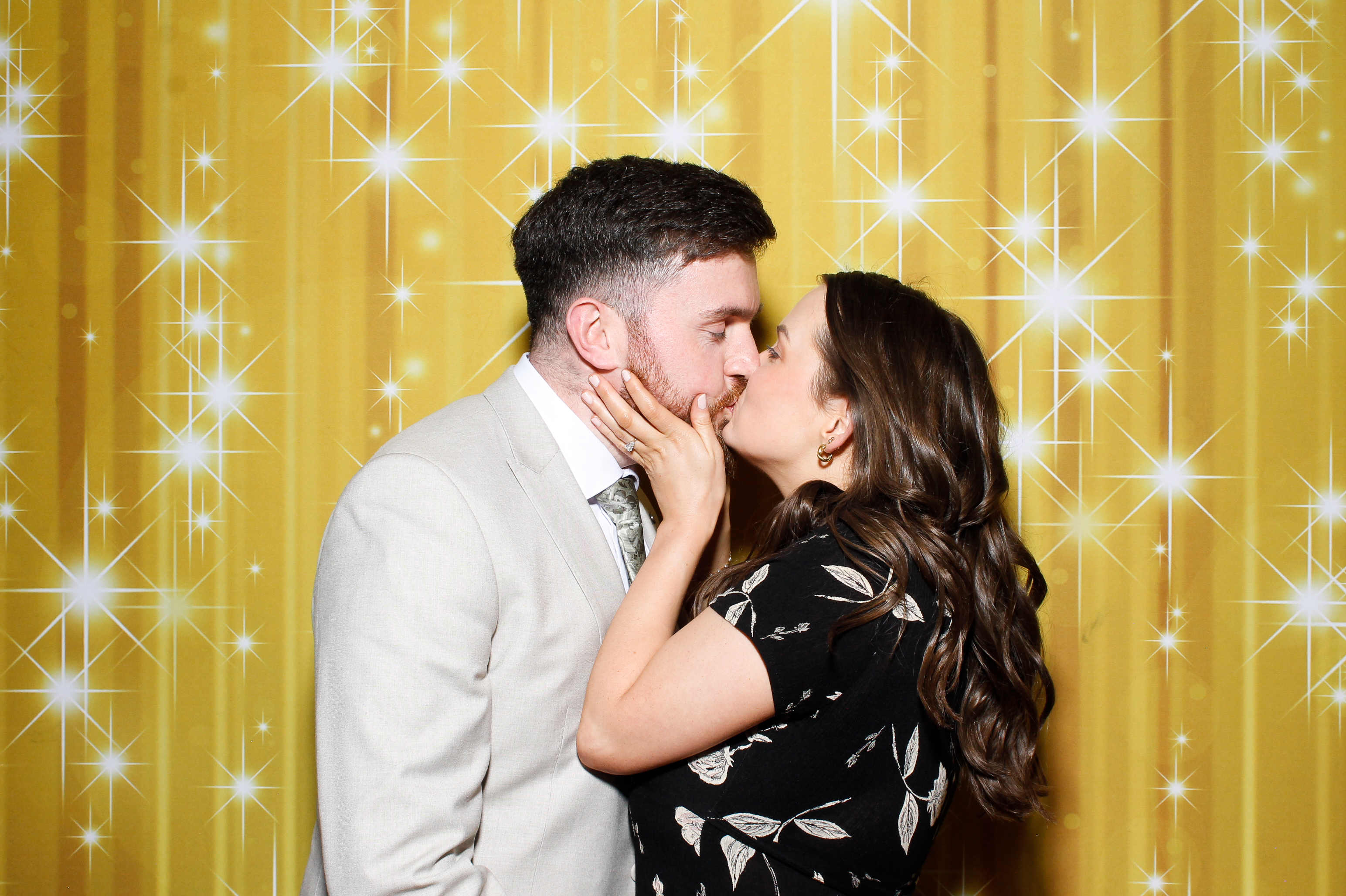 Siobhan & Lawrence | View more photos from the event at gallery.snapmagic.ie/u/SnapMagic/Siobhan-Lawrence