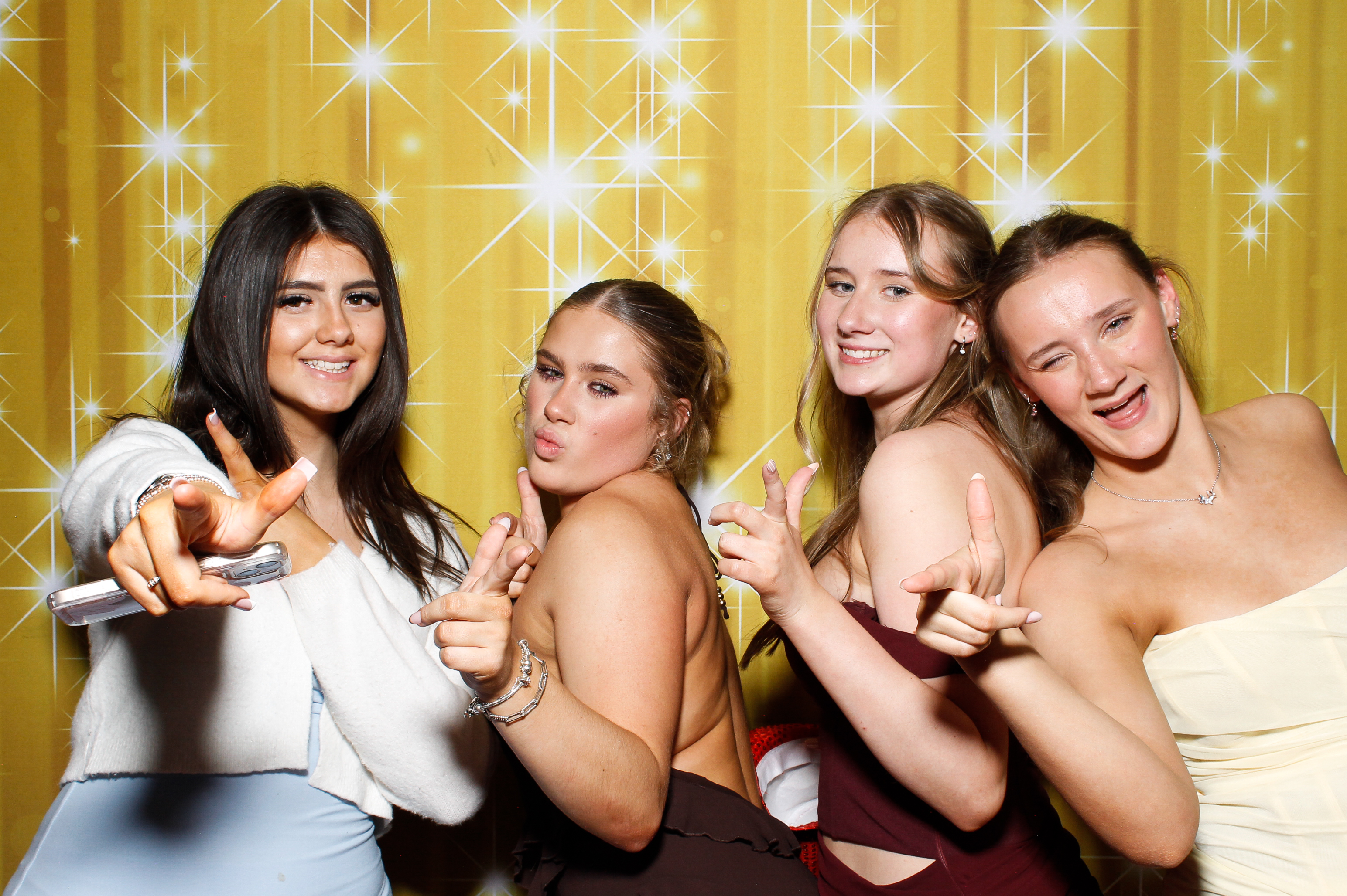 Siobhan & Lawrence | View more photos from the event at gallery.snapmagic.ie/u/SnapMagic/Siobhan-Lawrence