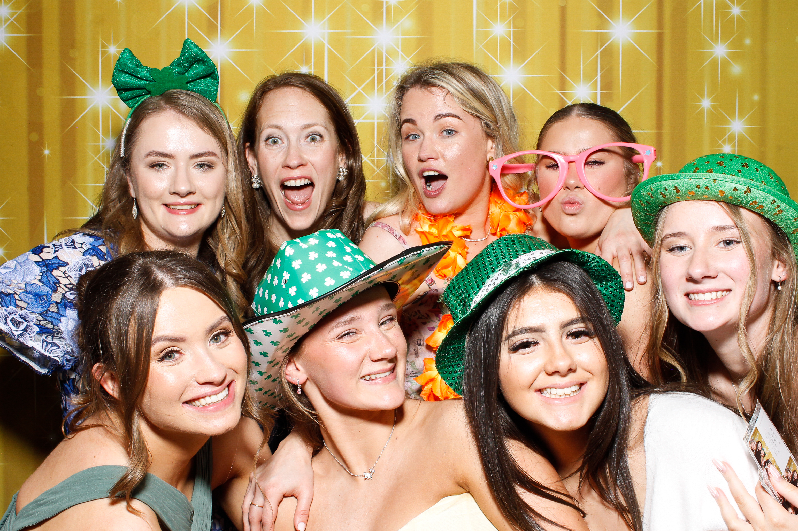 Siobhan & Lawrence | View more photos from the event at gallery.snapmagic.ie/u/SnapMagic/Siobhan-Lawrence