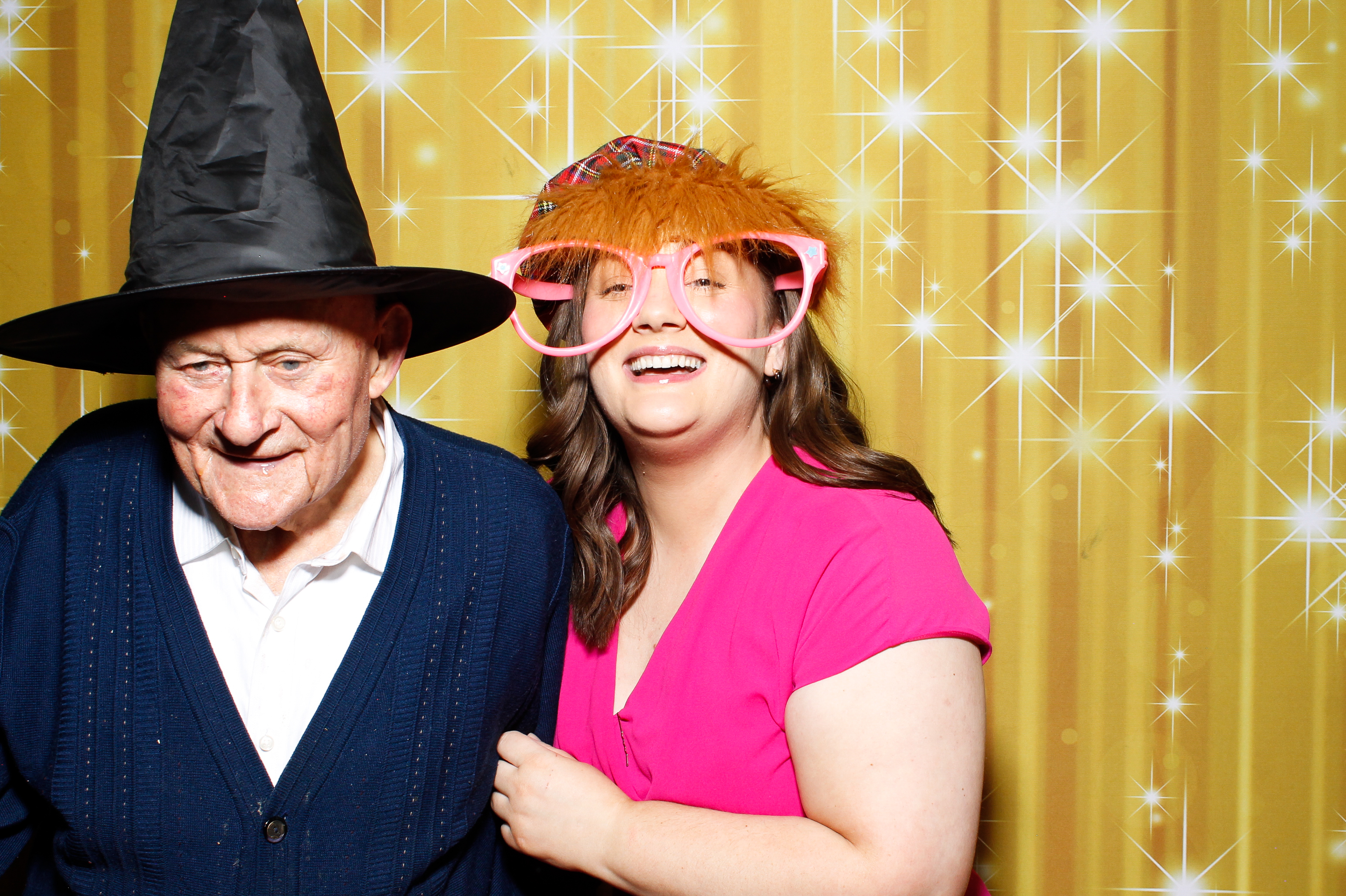 Siobhan & Lawrence | View more photos from the event at gallery.snapmagic.ie/u/SnapMagic/Siobhan-Lawrence