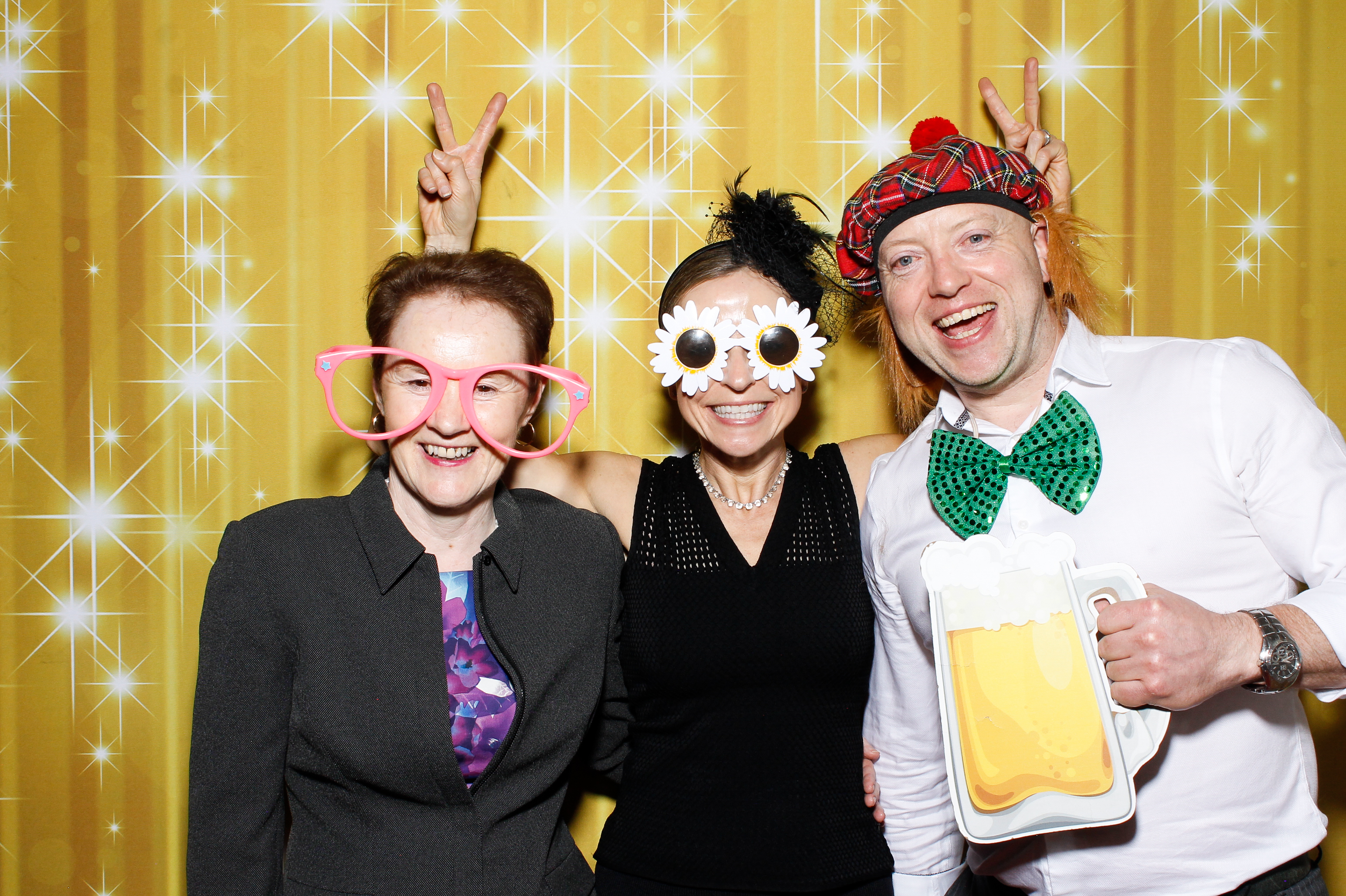 Siobhan & Lawrence | View more photos from the event at gallery.snapmagic.ie/u/SnapMagic/Siobhan-Lawrence