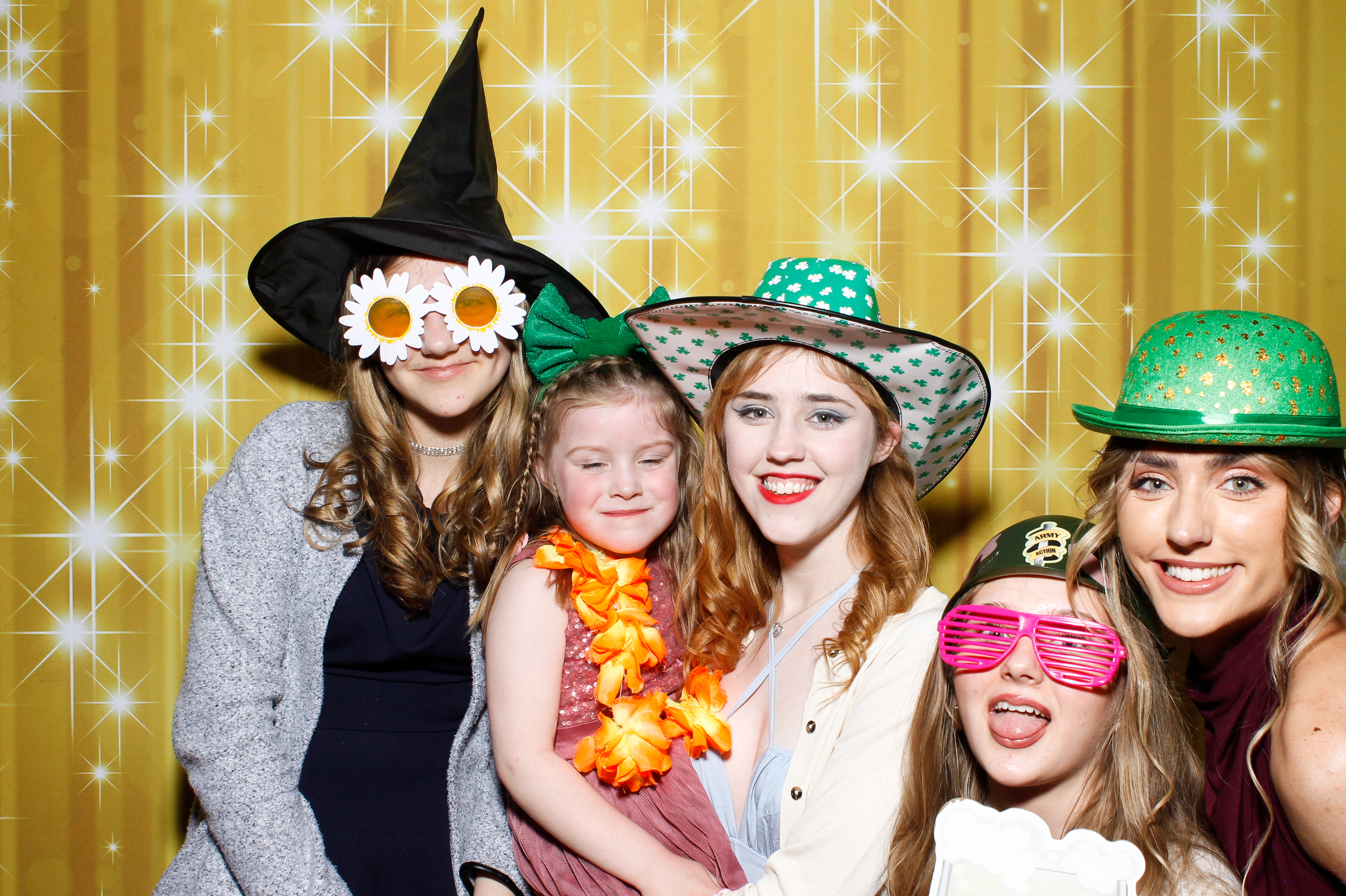 Siobhan & Lawrence | View more photos from the event at gallery.snapmagic.ie/u/SnapMagic/Siobhan-Lawrence