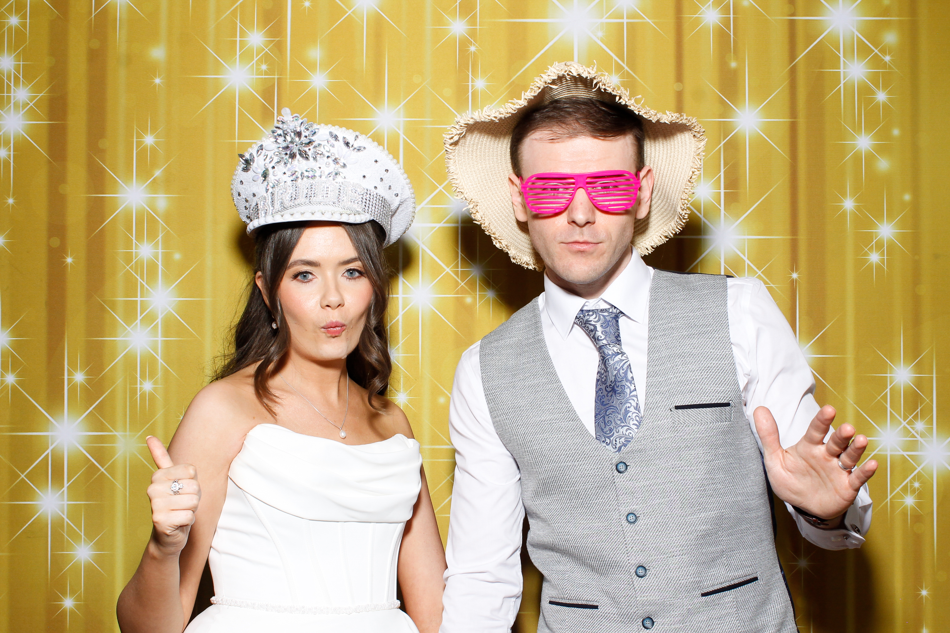 Siobhan & Lawrence | View more photos from the event at gallery.snapmagic.ie/u/SnapMagic/Siobhan-Lawrence