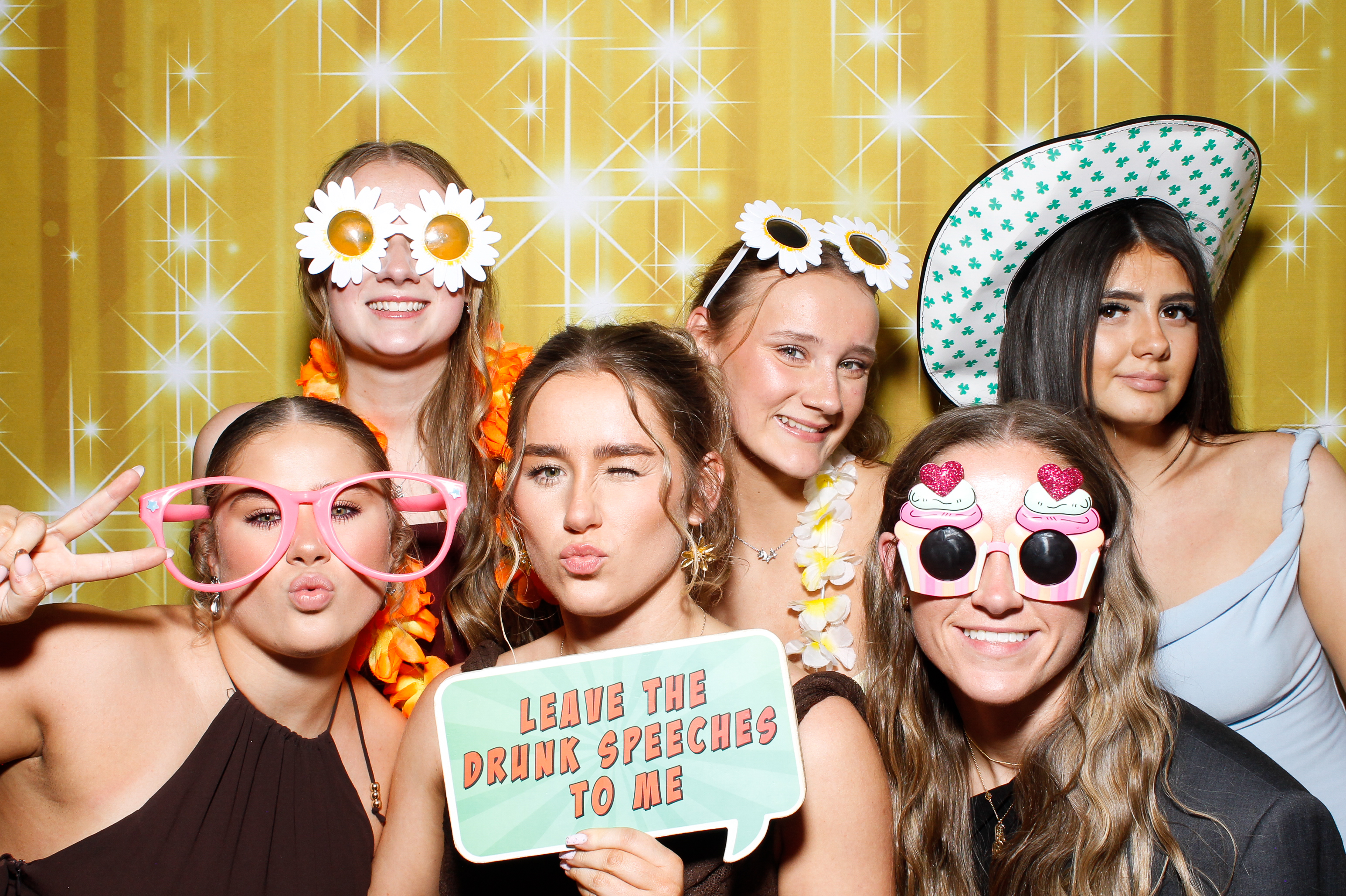 Siobhan & Lawrence | View more photos from the event at gallery.snapmagic.ie/u/SnapMagic/Siobhan-Lawrence