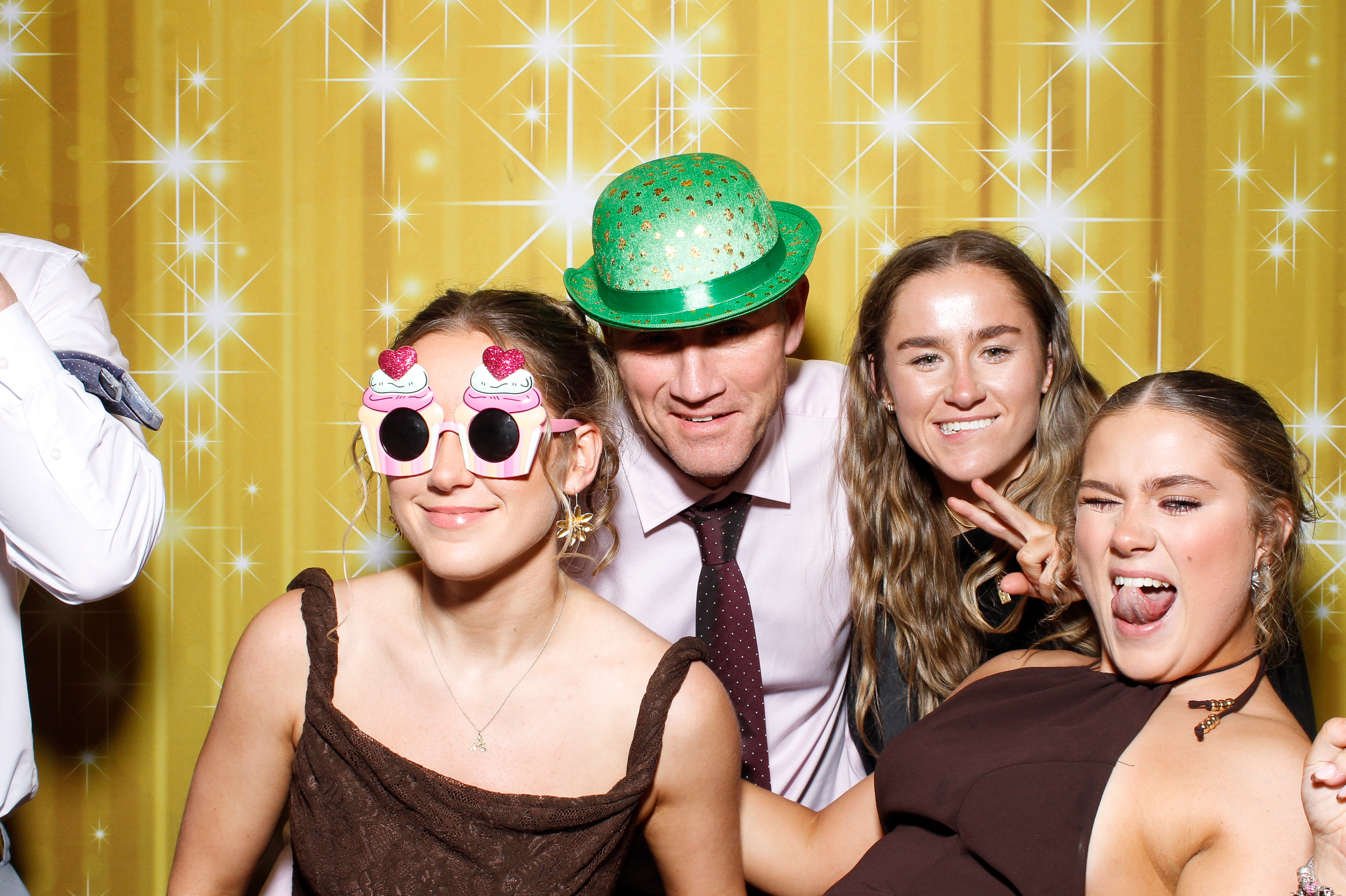 Siobhan & Lawrence | View more photos from the event at gallery.snapmagic.ie/u/SnapMagic/Siobhan-Lawrence