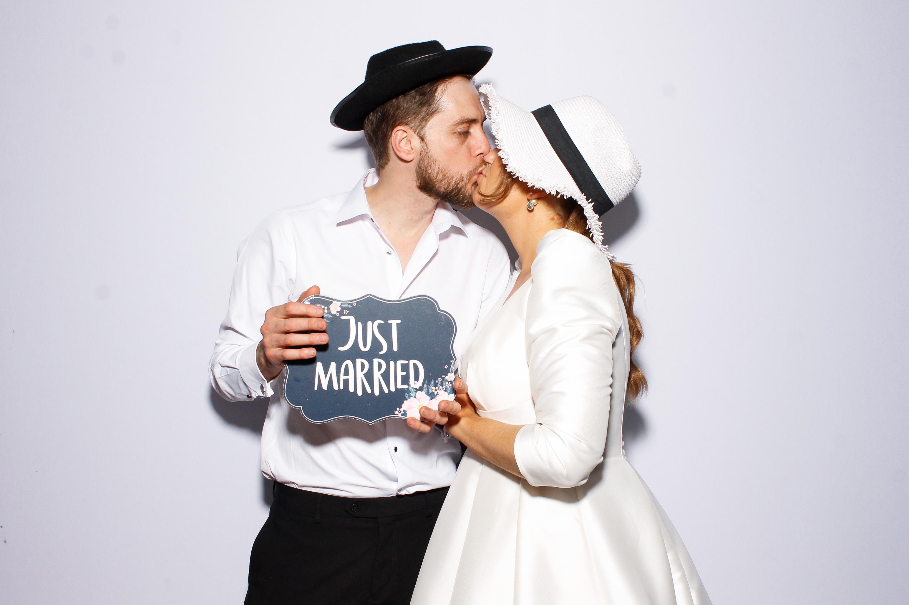 Siobhan & Podge | View more photos from the event at gallery.snapmagic.ie/u/SnapMagic/Siobhan-Podge