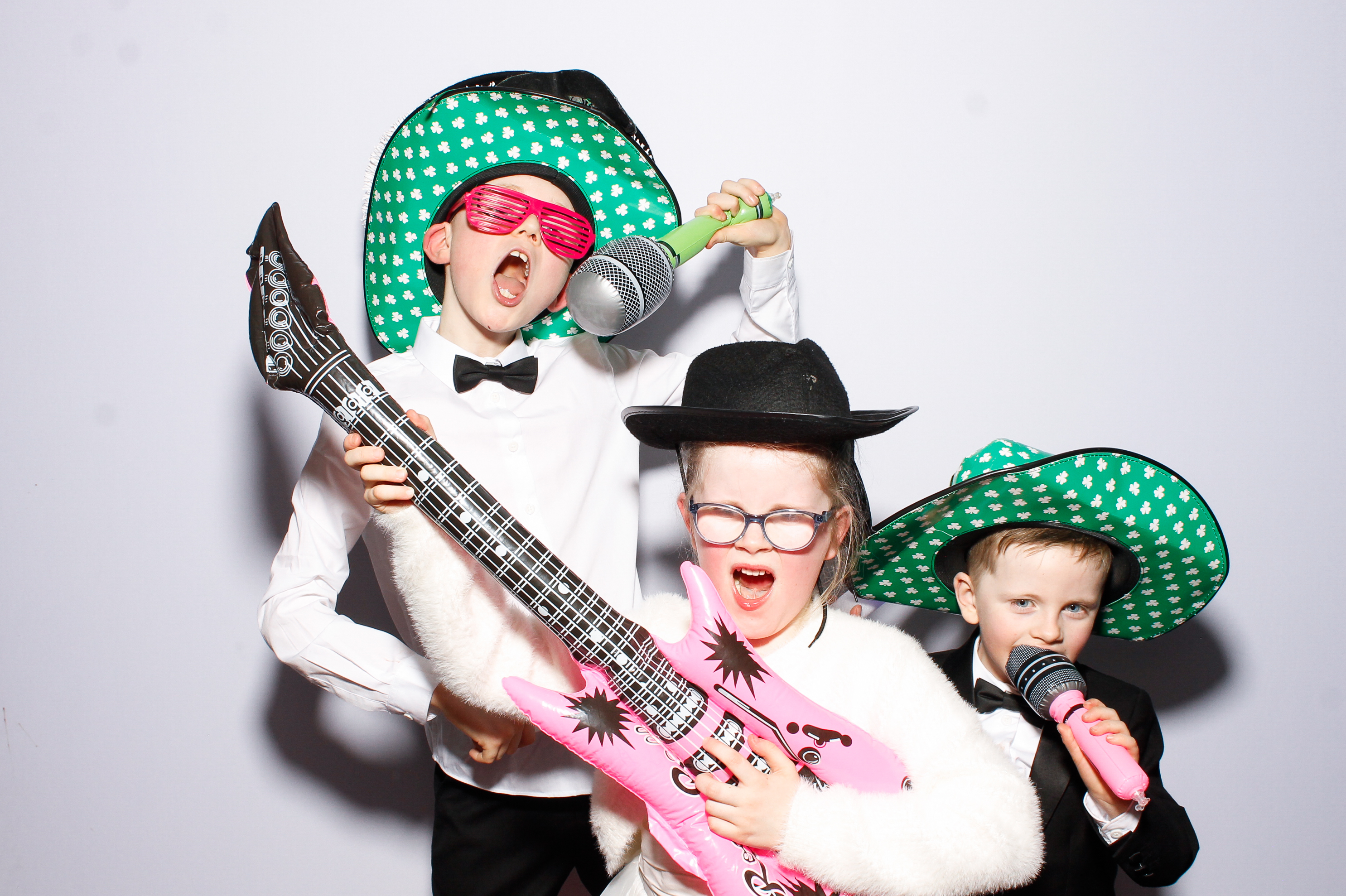 Siobhan & Podge | View more photos from the event at gallery.snapmagic.ie/u/SnapMagic/Siobhan-Podge