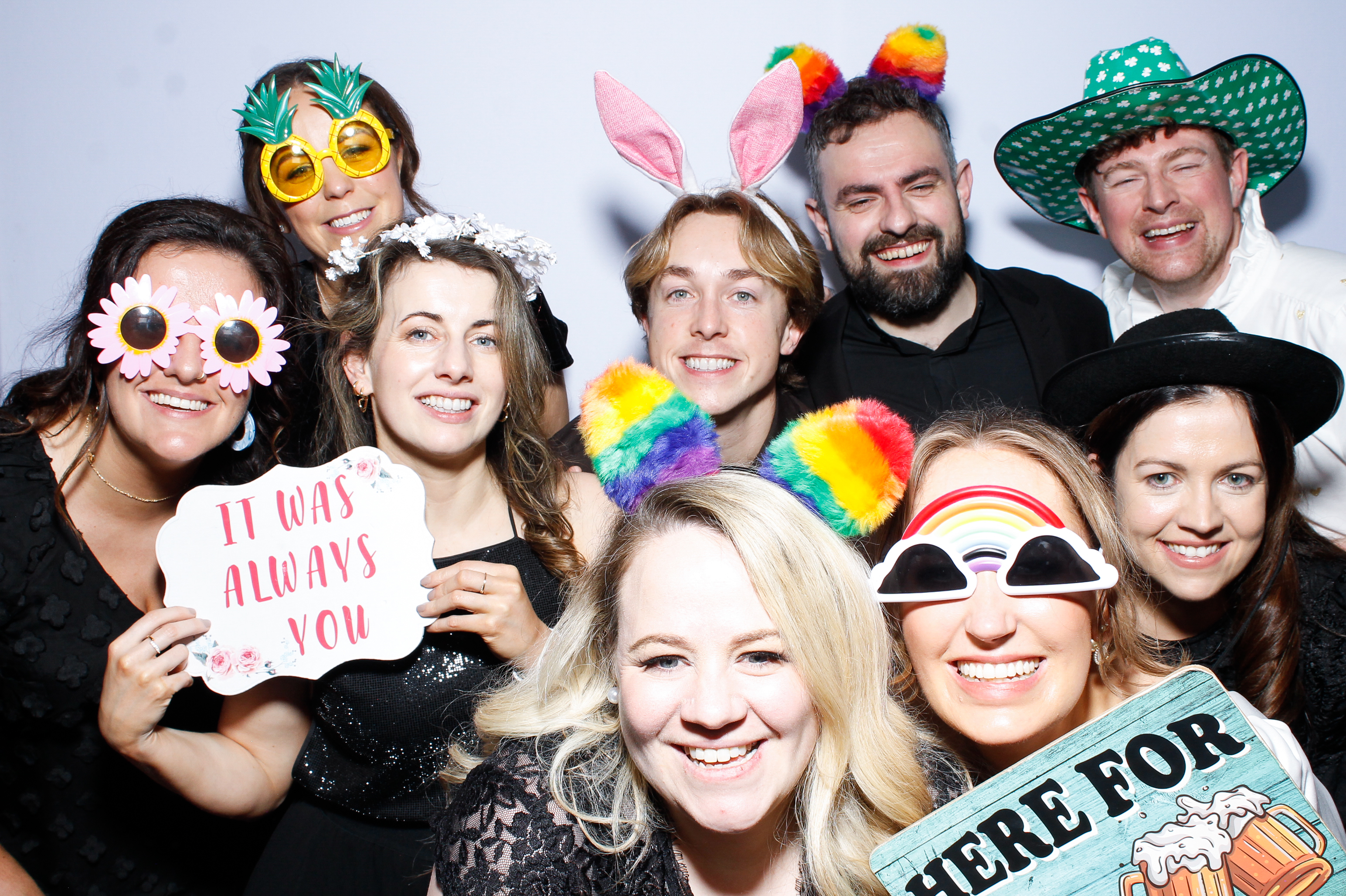 Siobhan & Podge | View more photos from the event at gallery.snapmagic.ie/u/SnapMagic/Siobhan-Podge