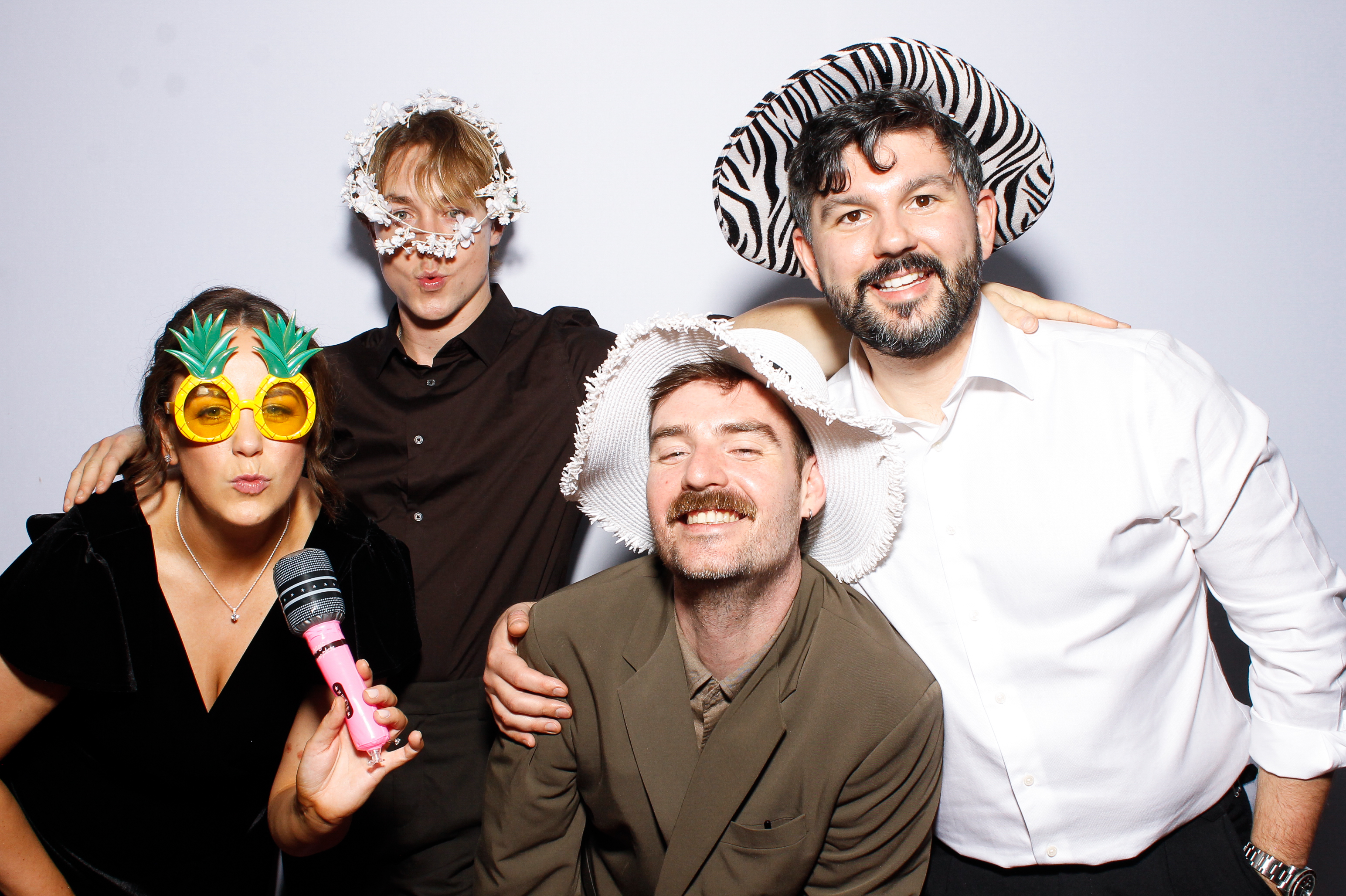 Siobhan & Podge | View more photos from the event at gallery.snapmagic.ie/u/SnapMagic/Siobhan-Podge