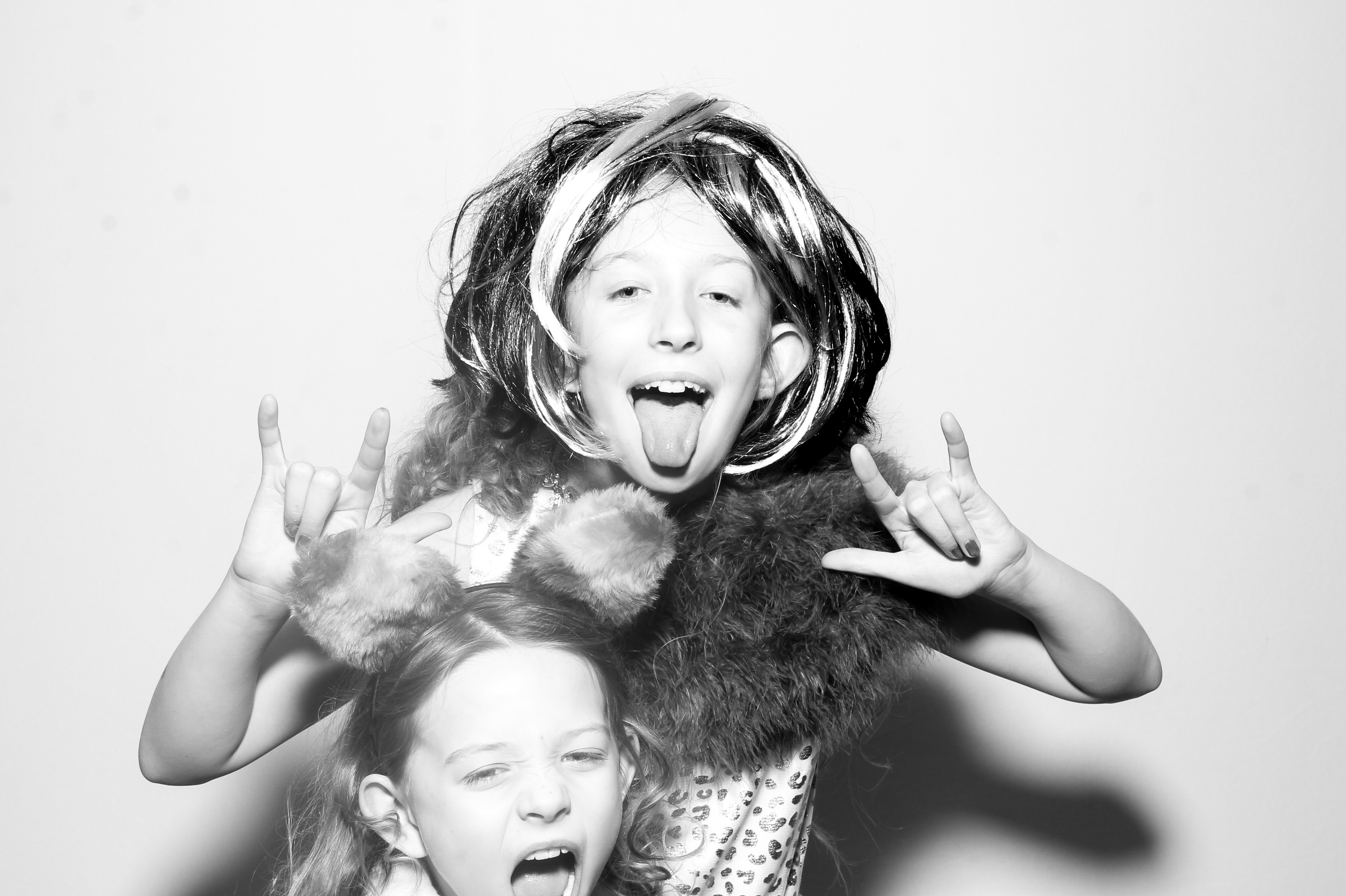 Sonia & Brett | View more photos from the event at gallery.snapmagic.ie/u/SnapMagic/Sonia-Brett