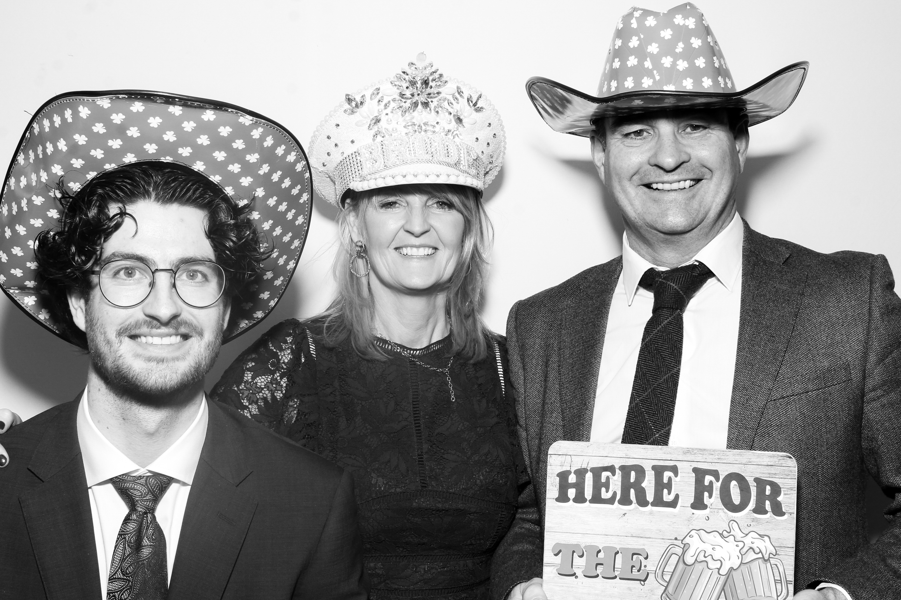 Sonia & Brett | View more photos from the event at gallery.snapmagic.ie/u/SnapMagic/Sonia-Brett