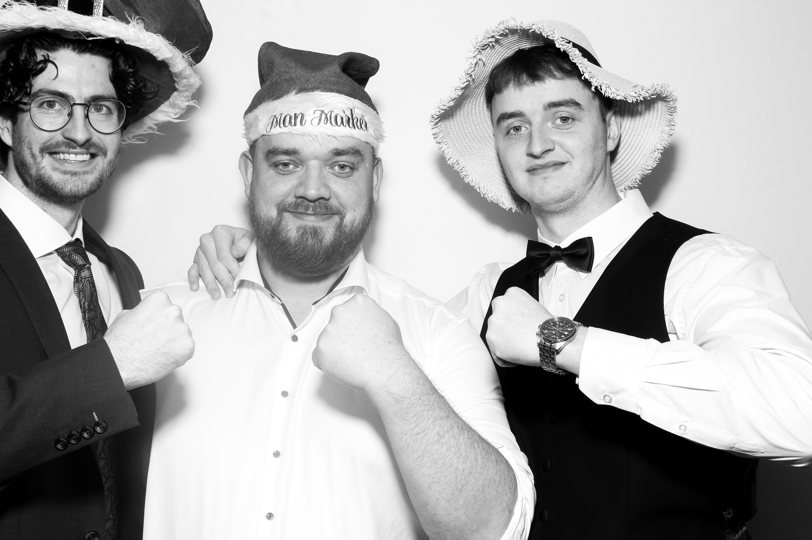 Sonia & Brett | View more photos from the event at gallery.snapmagic.ie/u/SnapMagic/Sonia-Brett