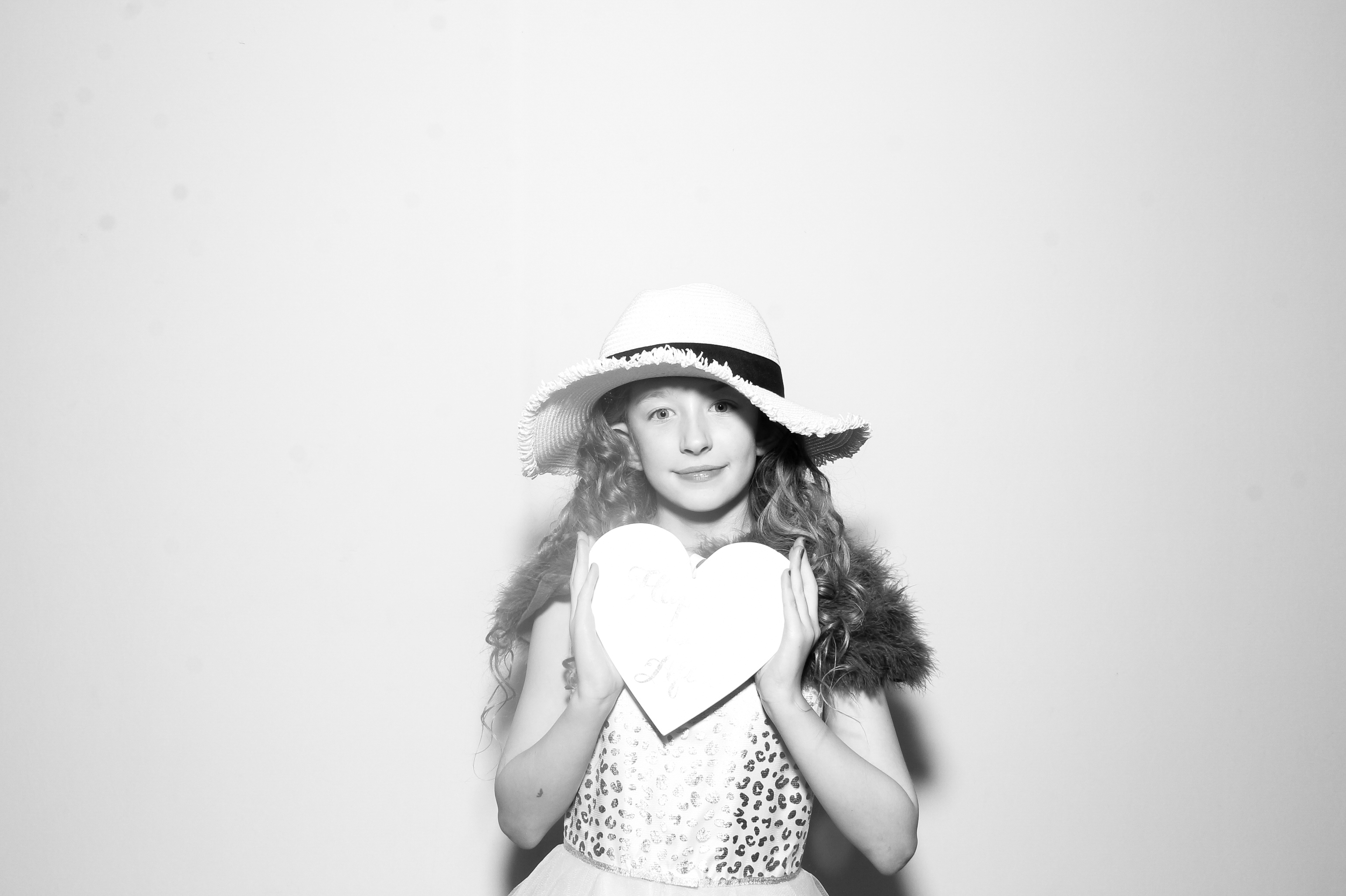 Sonia & Brett | View more photos from the event at gallery.snapmagic.ie/u/SnapMagic/Sonia-Brett