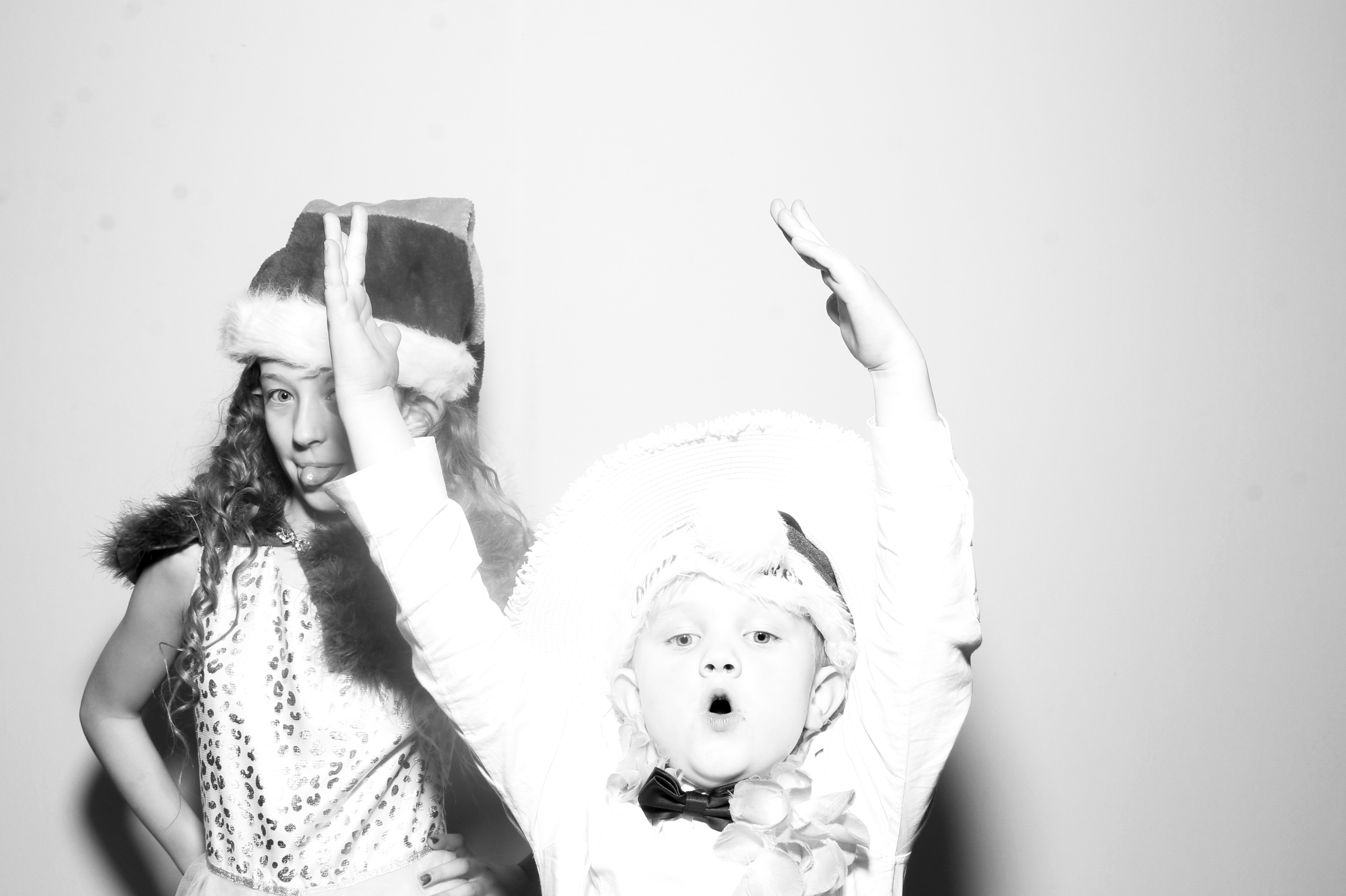 Sonia & Brett | View more photos from the event at gallery.snapmagic.ie/u/SnapMagic/Sonia-Brett