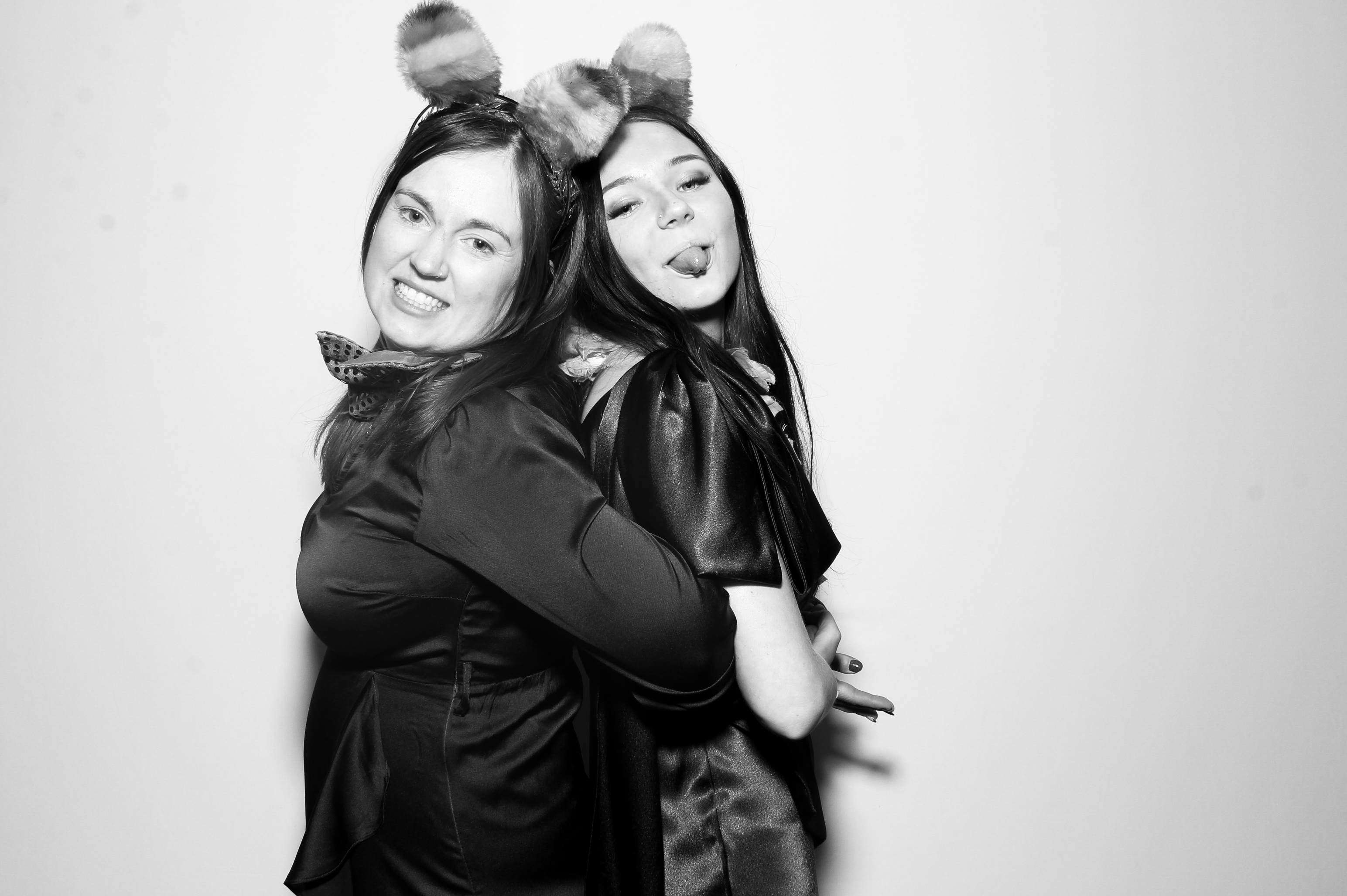 Sonia & Brett | View more photos from the event at gallery.snapmagic.ie/u/SnapMagic/Sonia-Brett