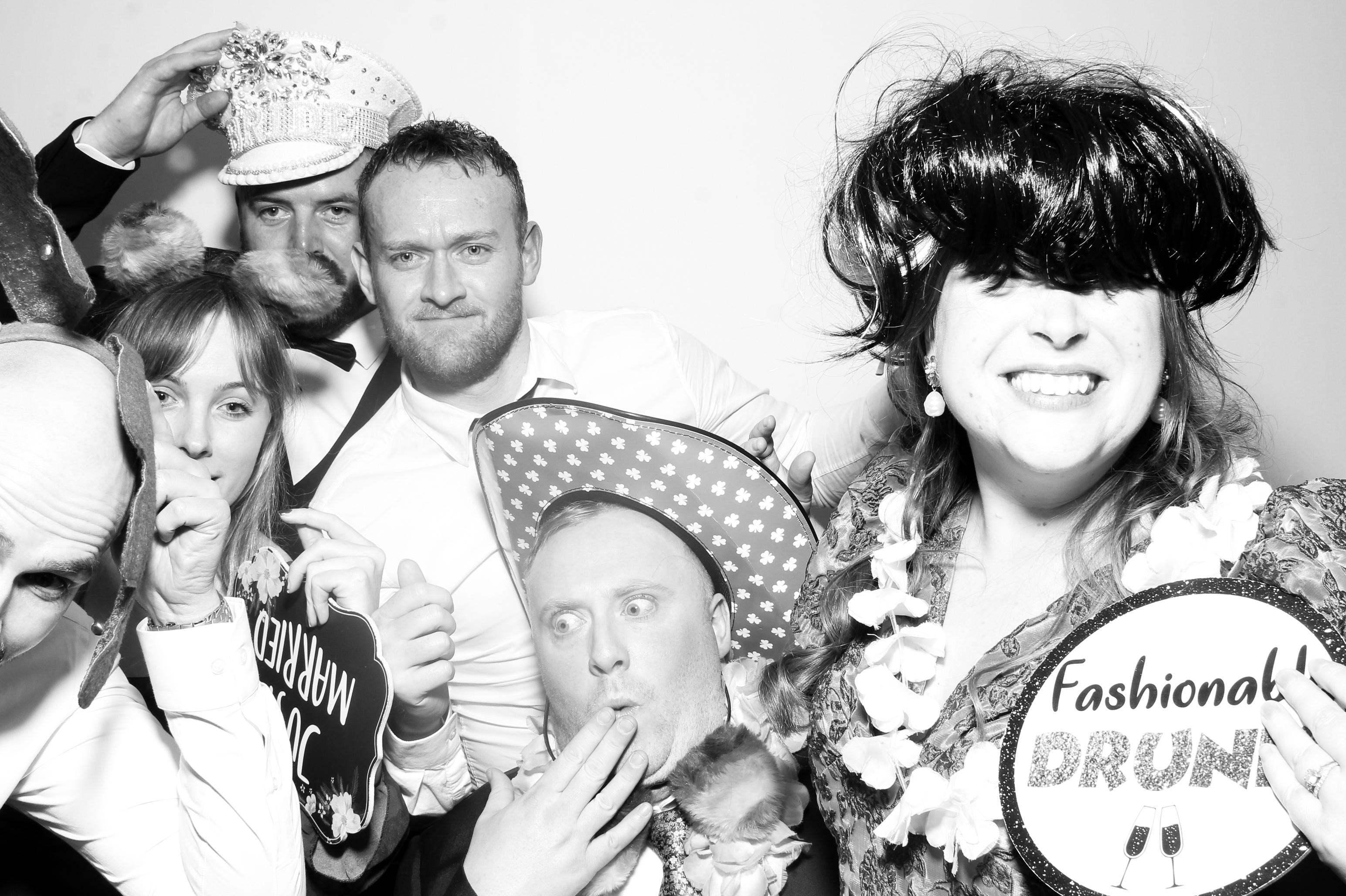 Sonia & Brett | View more photos from the event at gallery.snapmagic.ie/u/SnapMagic/Sonia-Brett