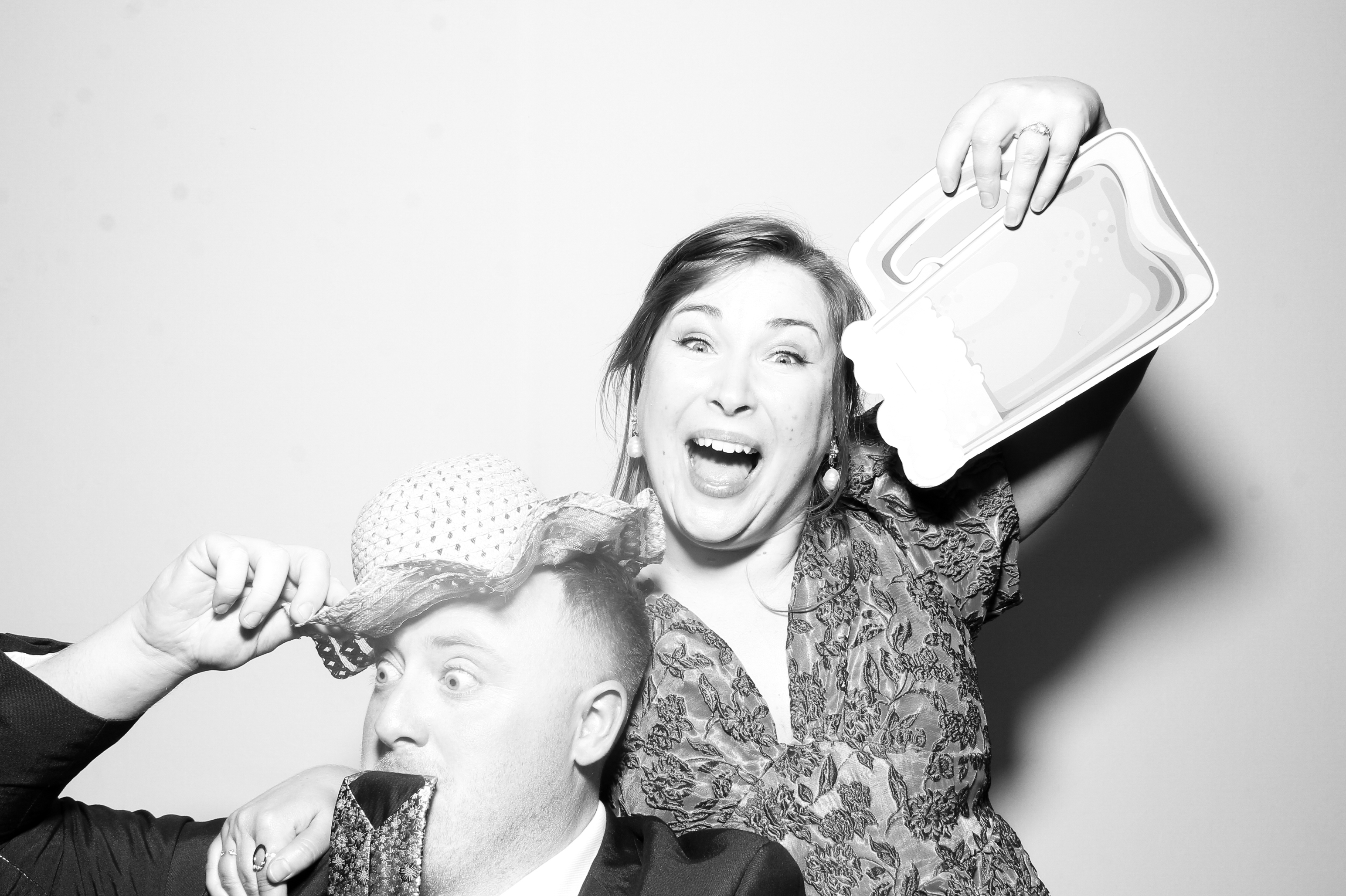 Sonia & Brett | View more photos from the event at gallery.snapmagic.ie/u/SnapMagic/Sonia-Brett