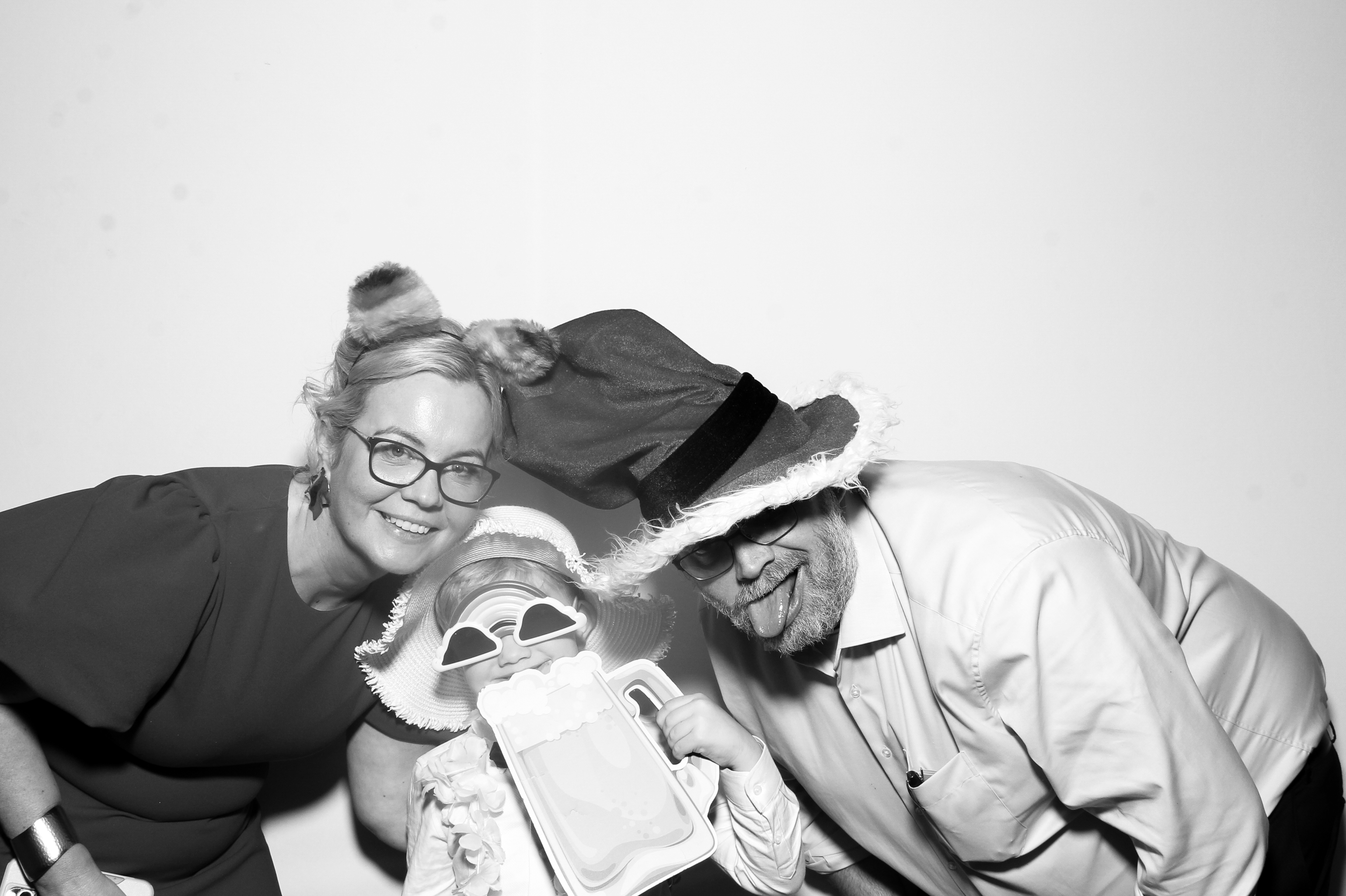 Sonia & Brett | View more photos from the event at gallery.snapmagic.ie/u/SnapMagic/Sonia-Brett