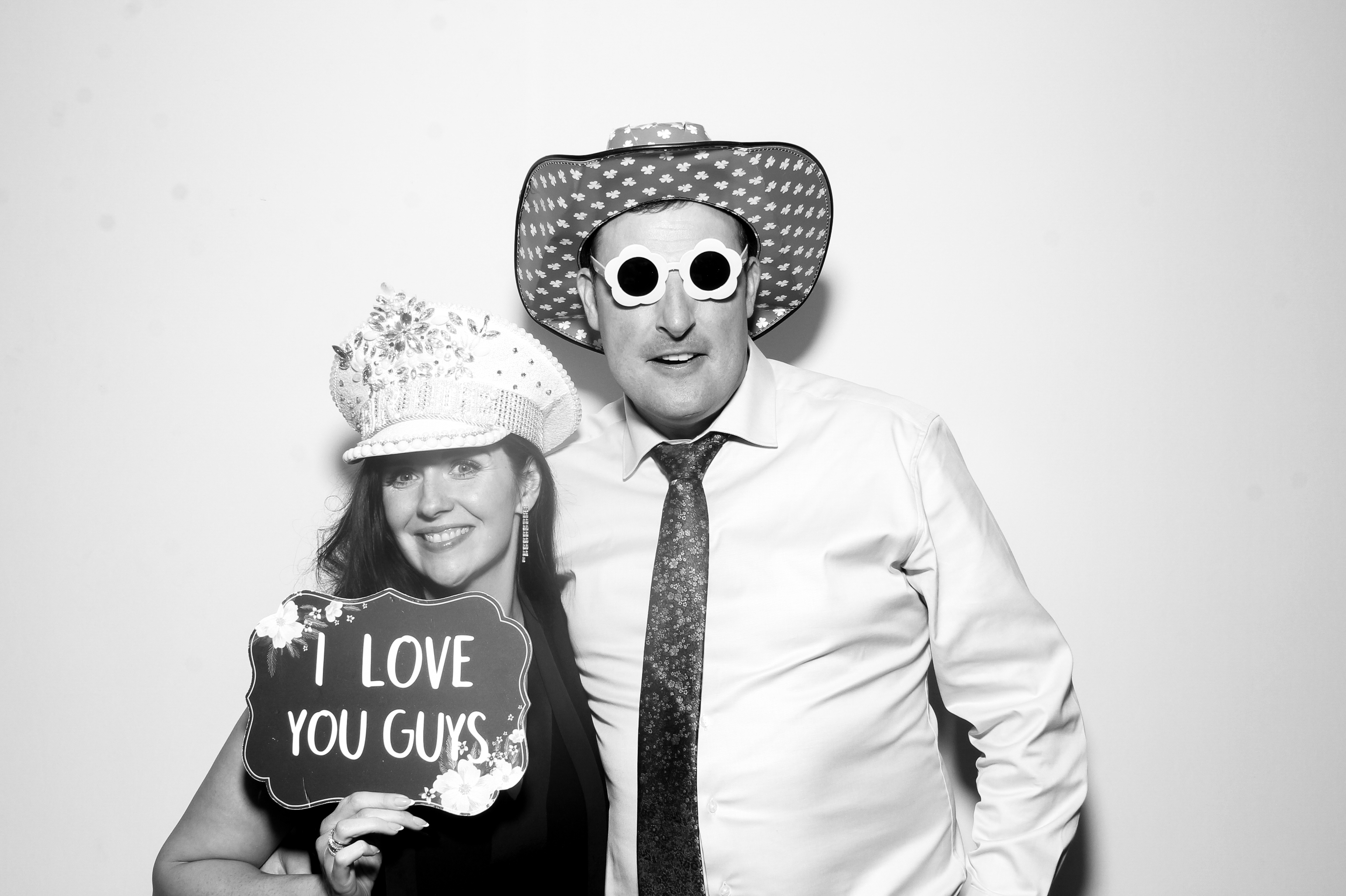 Sonia & Brett | View more photos from the event at gallery.snapmagic.ie/u/SnapMagic/Sonia-Brett