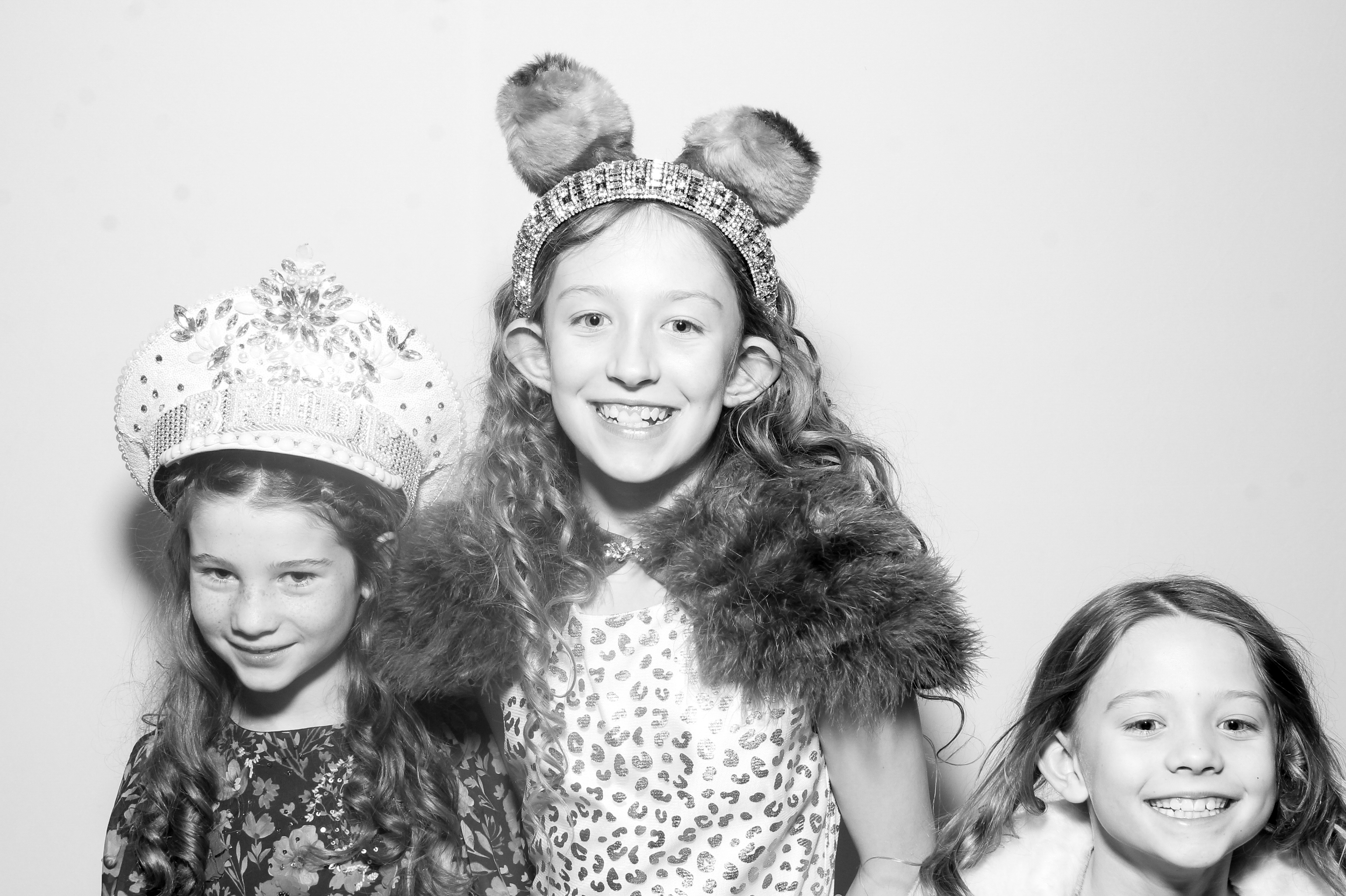 Sonia & Brett | View more photos from the event at gallery.snapmagic.ie/u/SnapMagic/Sonia-Brett