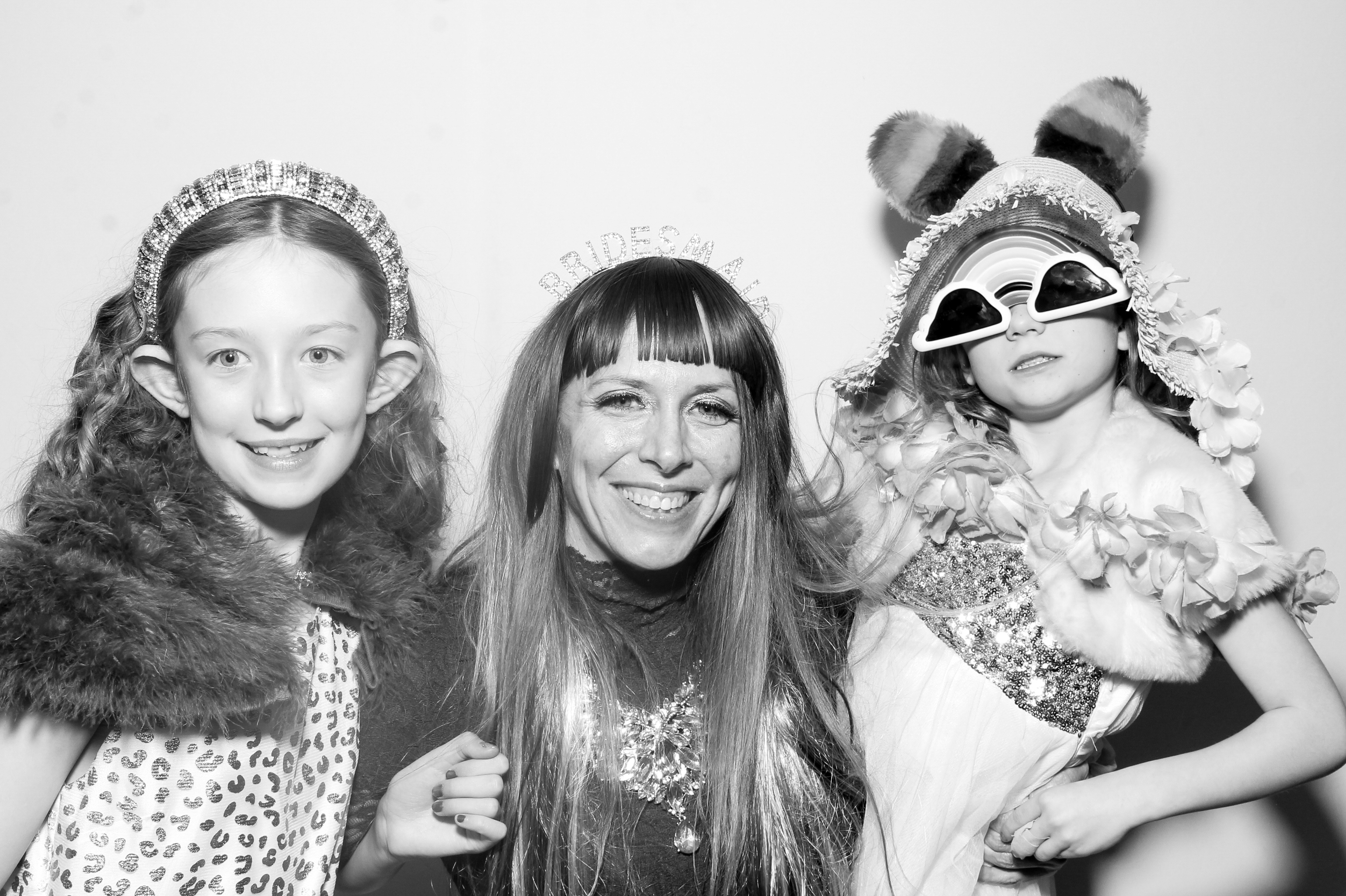 Sonia & Brett | View more photos from the event at gallery.snapmagic.ie/u/SnapMagic/Sonia-Brett