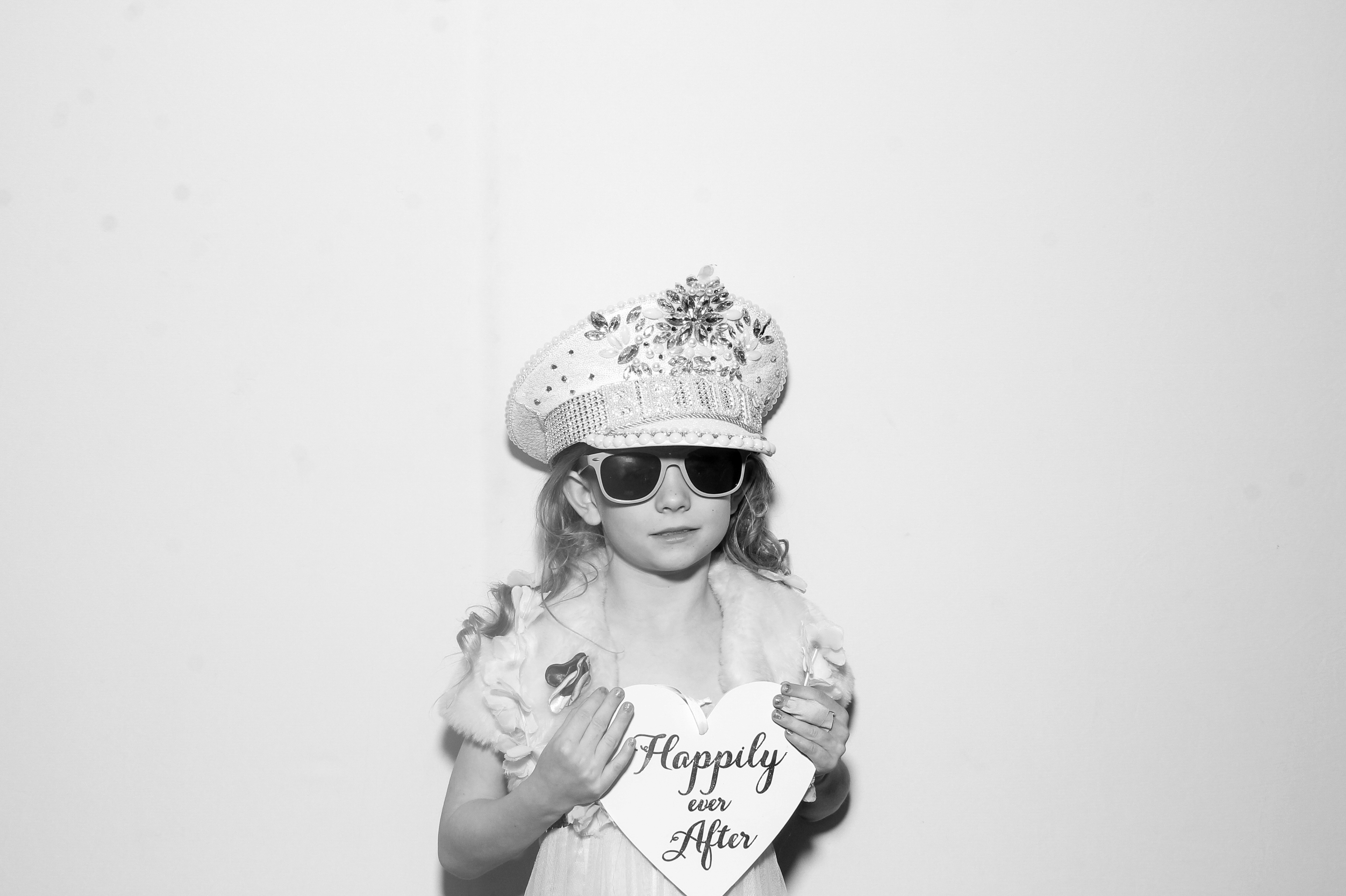 Sonia & Brett | View more photos from the event at gallery.snapmagic.ie/u/SnapMagic/Sonia-Brett