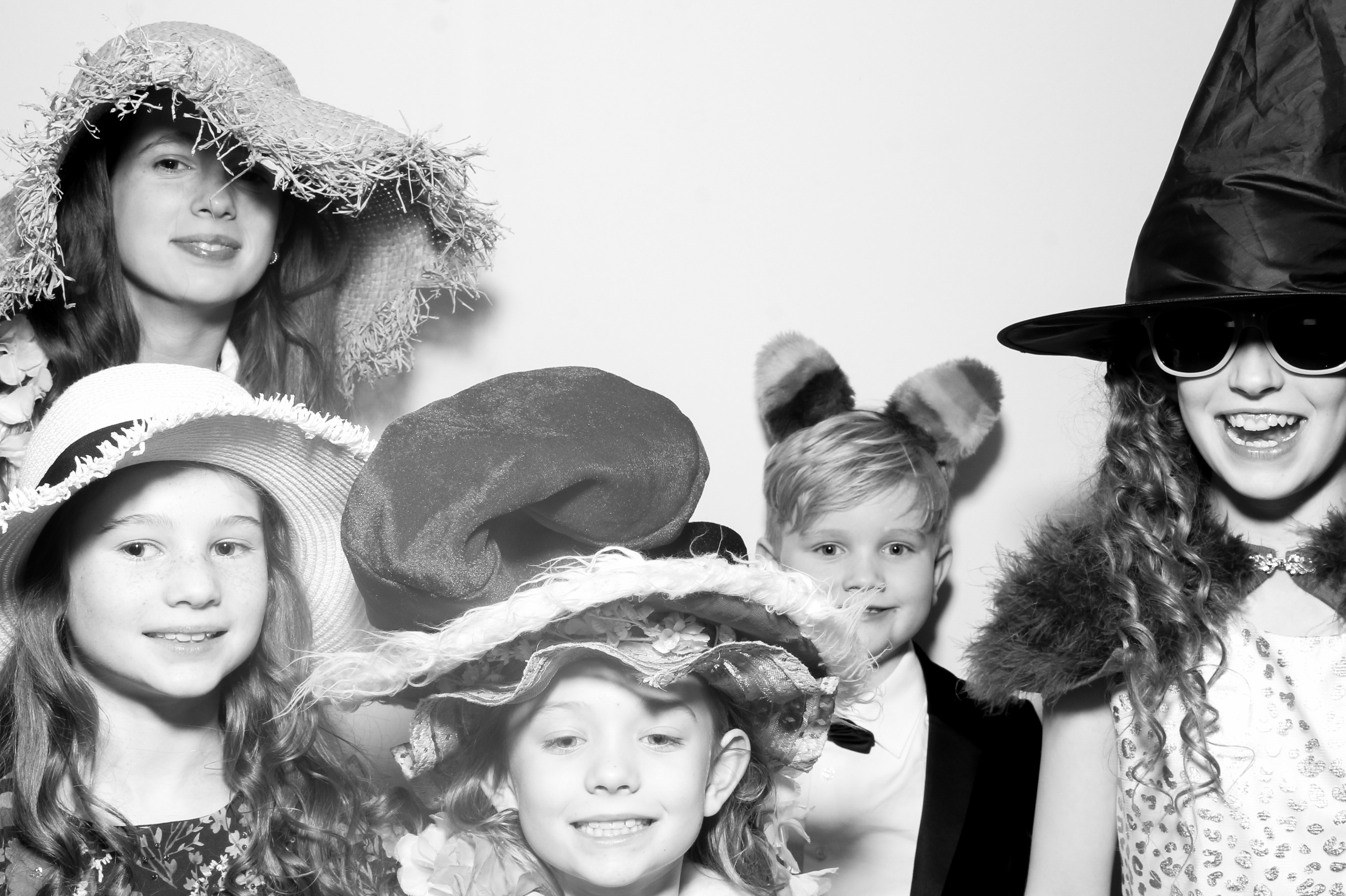 Sonia & Brett | View more photos from the event at gallery.snapmagic.ie/u/SnapMagic/Sonia-Brett