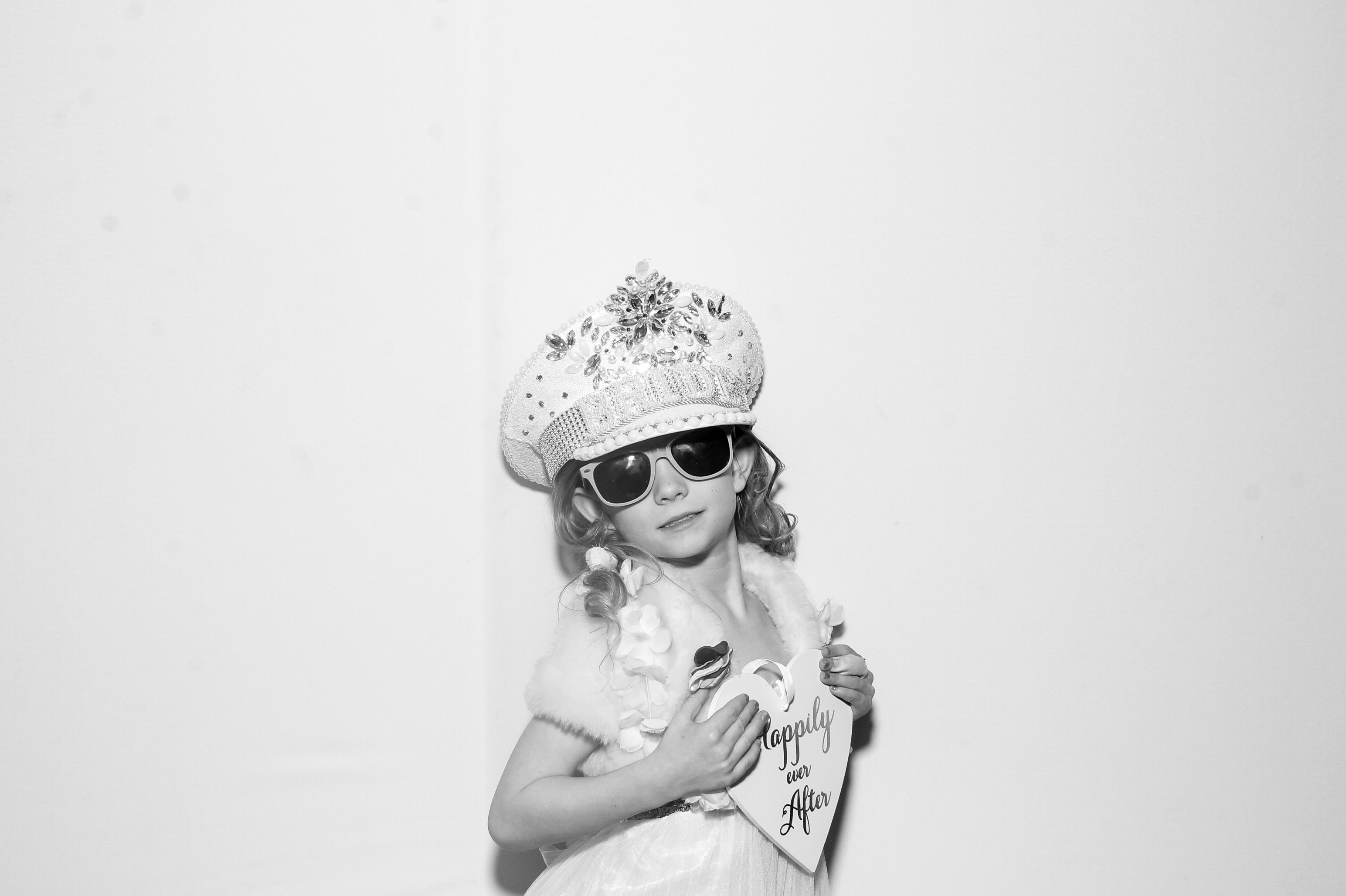 Sonia & Brett | View more photos from the event at gallery.snapmagic.ie/u/SnapMagic/Sonia-Brett