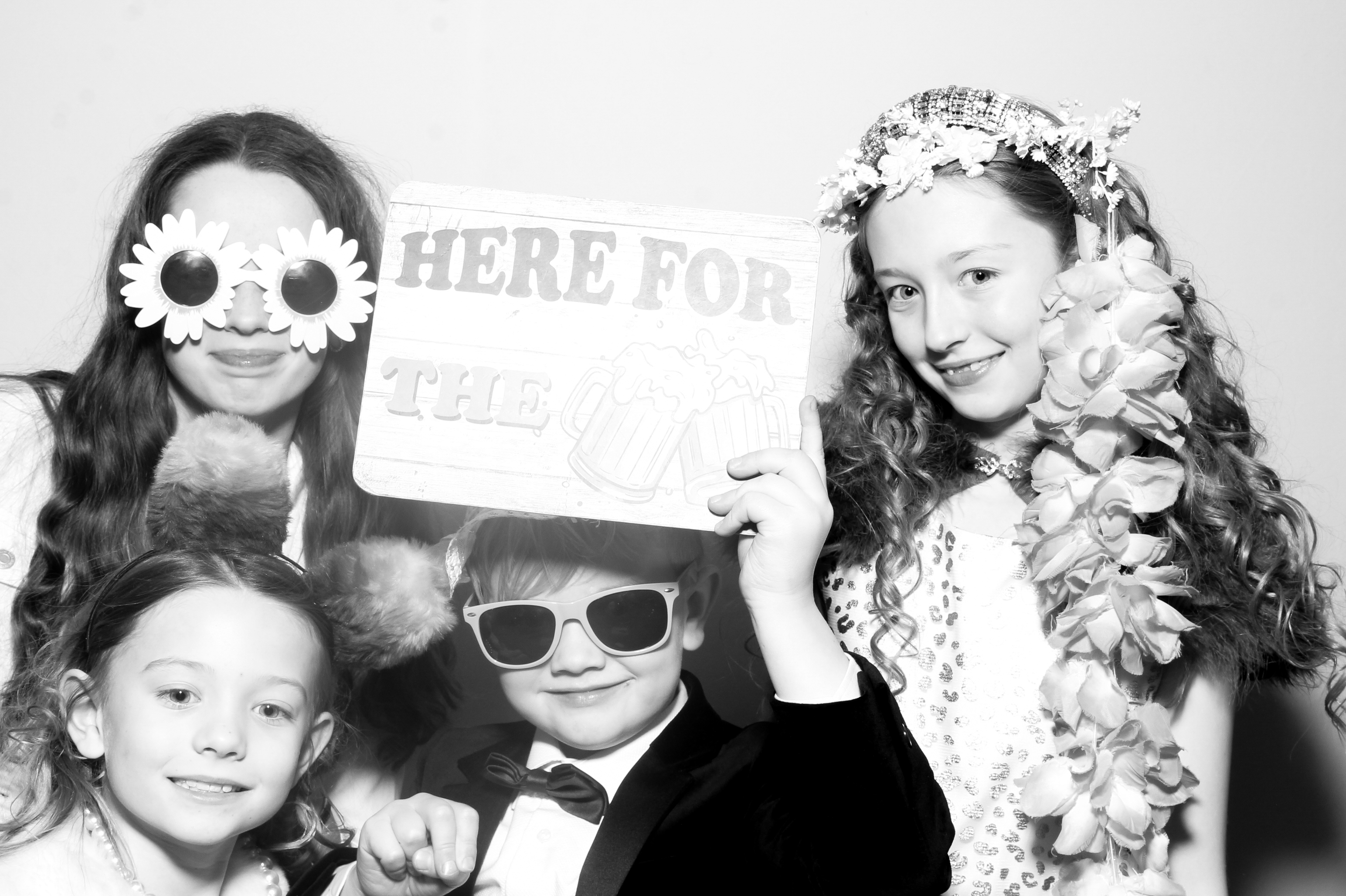 Sonia & Brett | View more photos from the event at gallery.snapmagic.ie/u/SnapMagic/Sonia-Brett