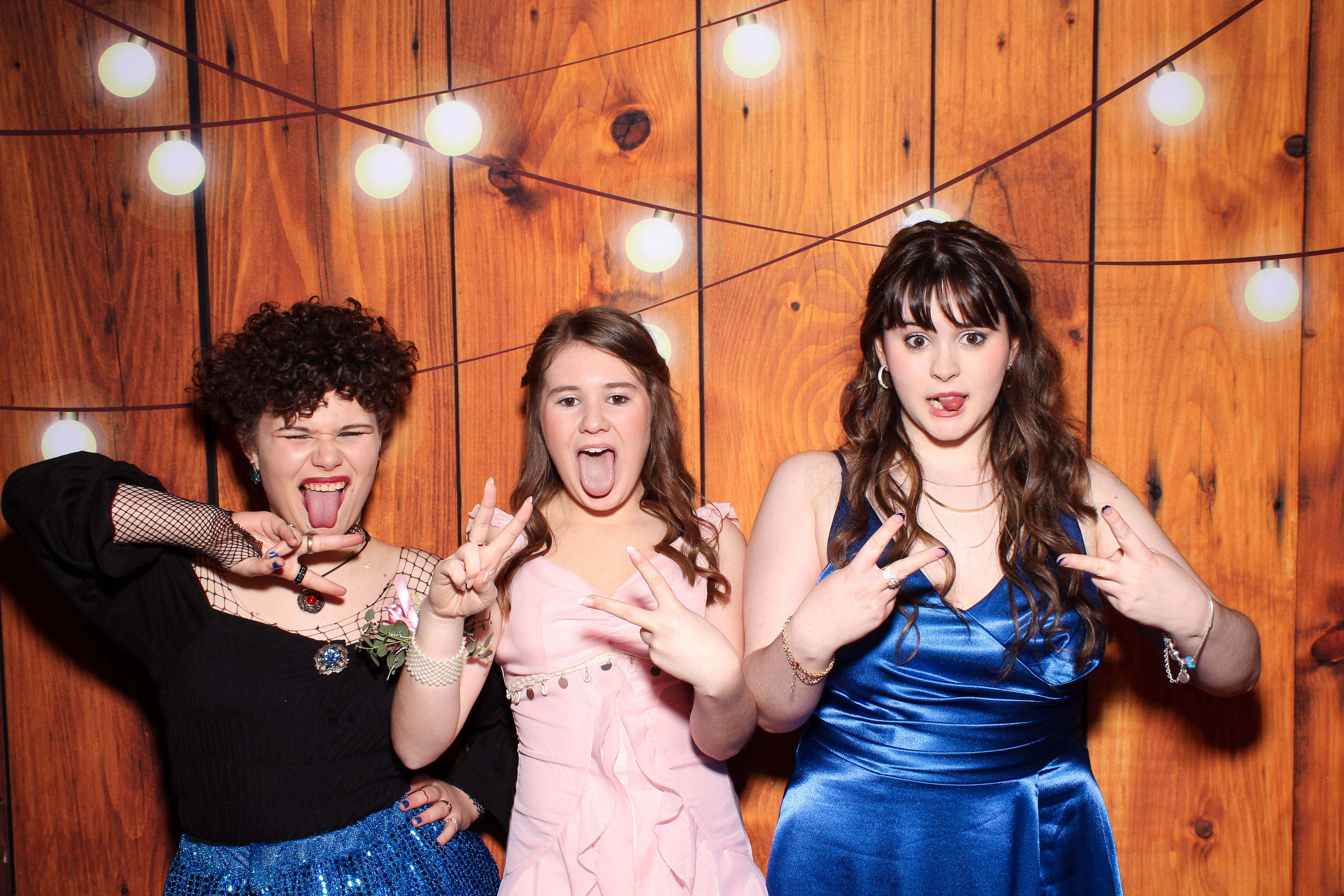 TY Ball 2026 | View more photos from the event at gallery.snapmagic.ie/u/SnapMagic/TY-Ball-2026