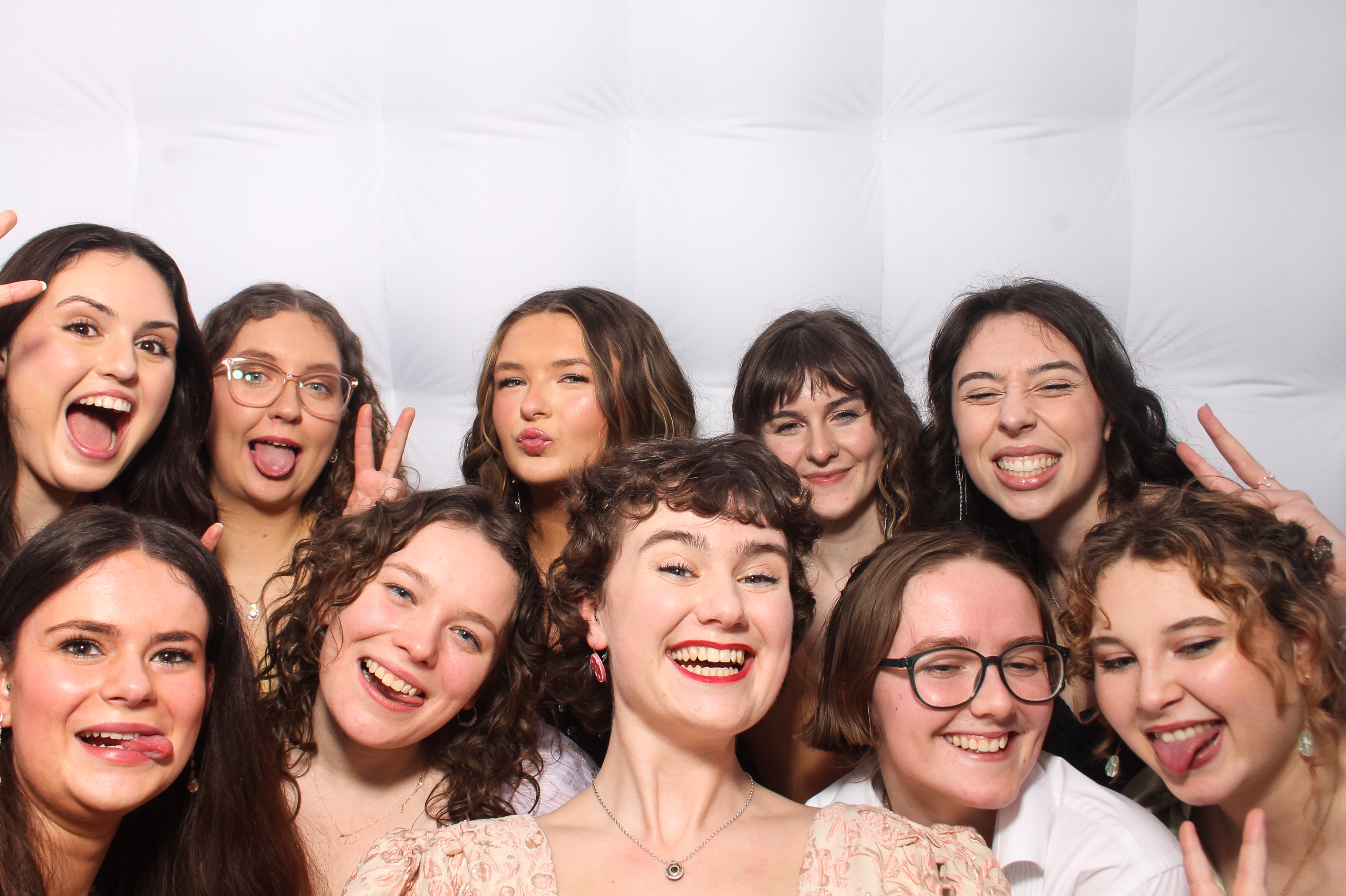 WISTEM Science Ball 2026 | View more photos from the event at gallery.snapmagic.ie/u/SnapMagic/WISTEM-Science-Ball-2026