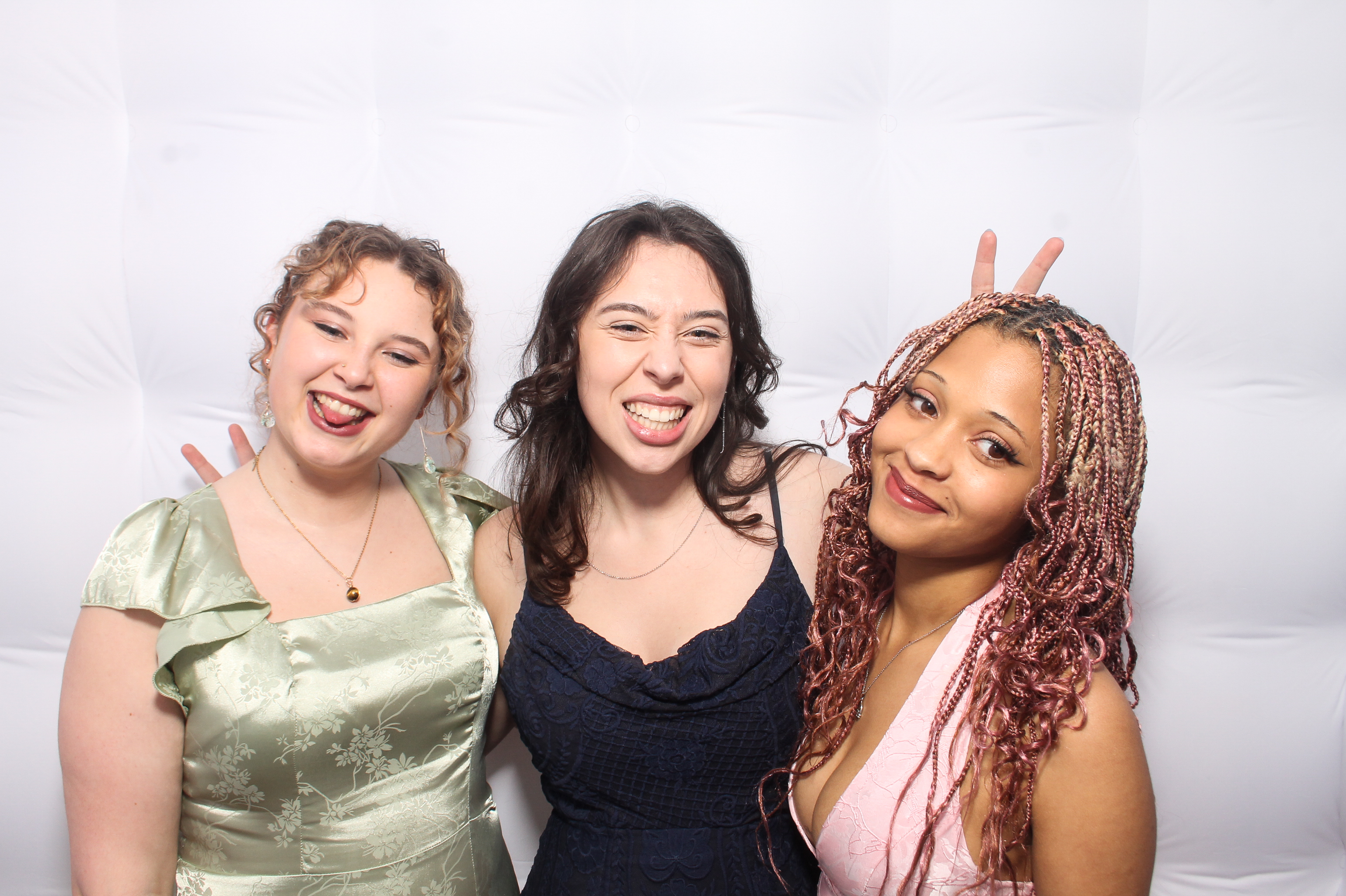 WISTEM Science Ball 2026 | View more photos from the event at gallery.snapmagic.ie/u/SnapMagic/WISTEM-Science-Ball-2026