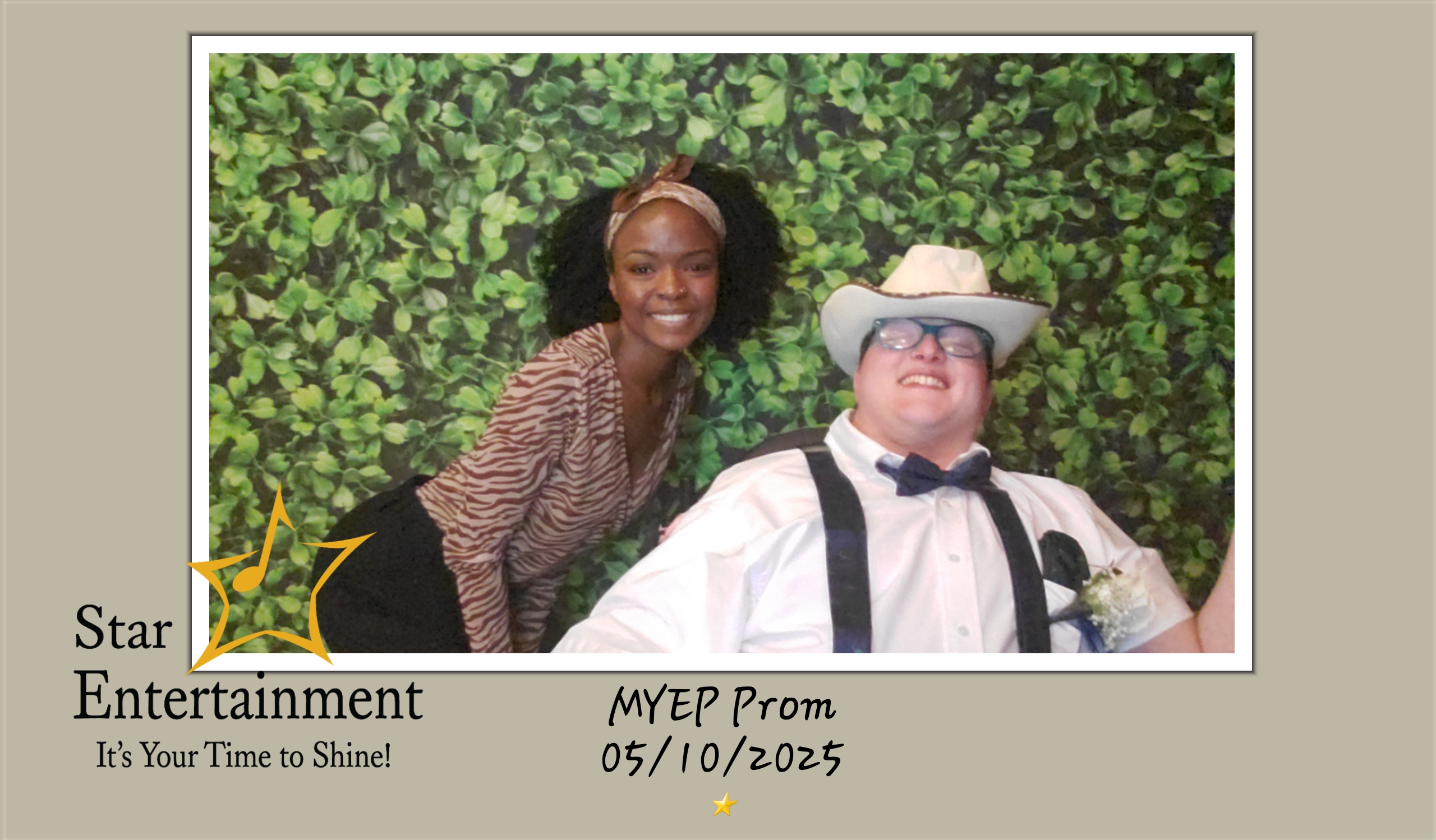 MYEP Prom | View more photos from the event at gallery.starentertainment12.com/u/StarEntertainment/MYEP-Prom-0