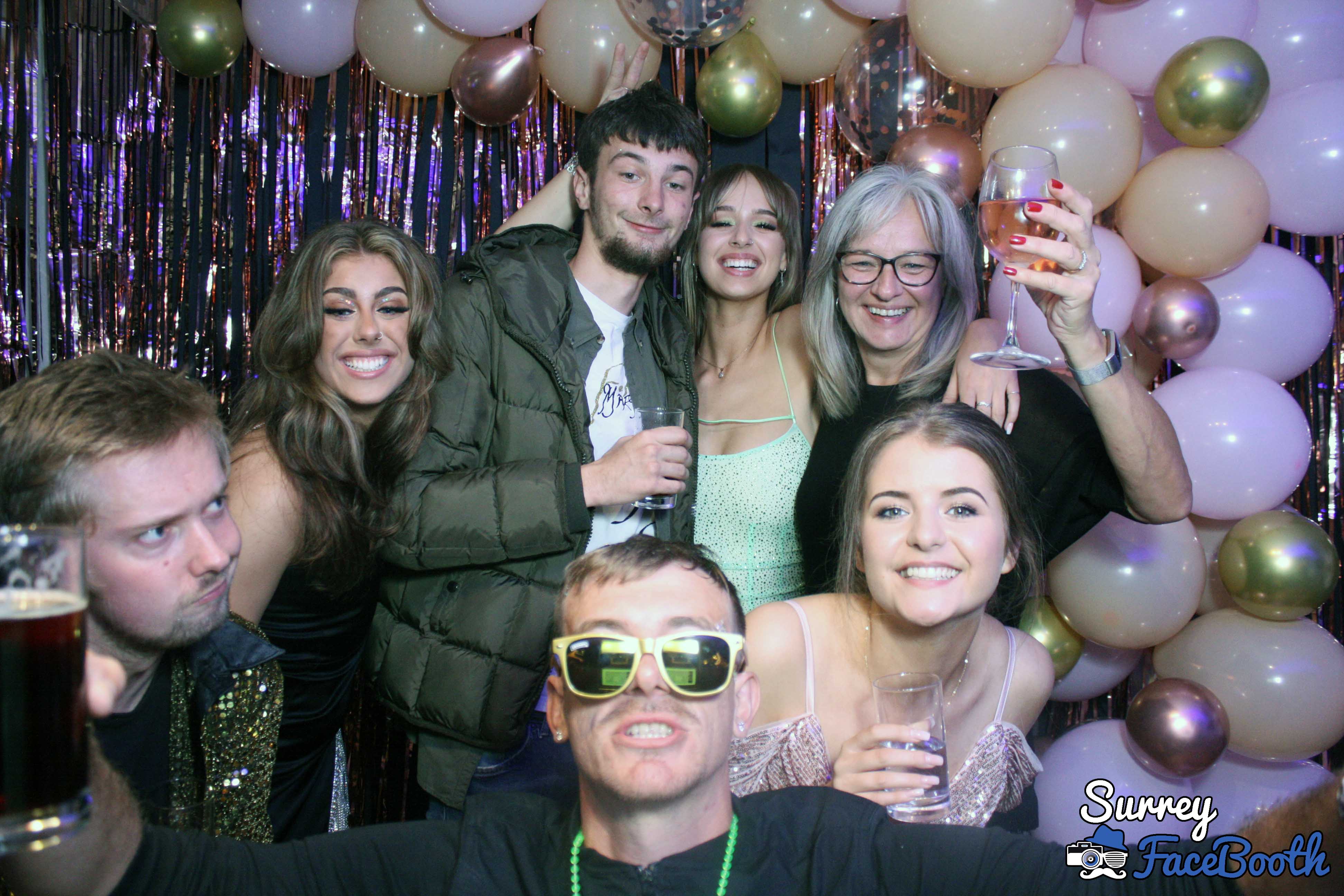 Hannah's 21st Birthday | View more photos from the event at galleries.surreyfacebooth.co.uk/u/Surrey-FaceBooth/Hannahs-21st-Birthday