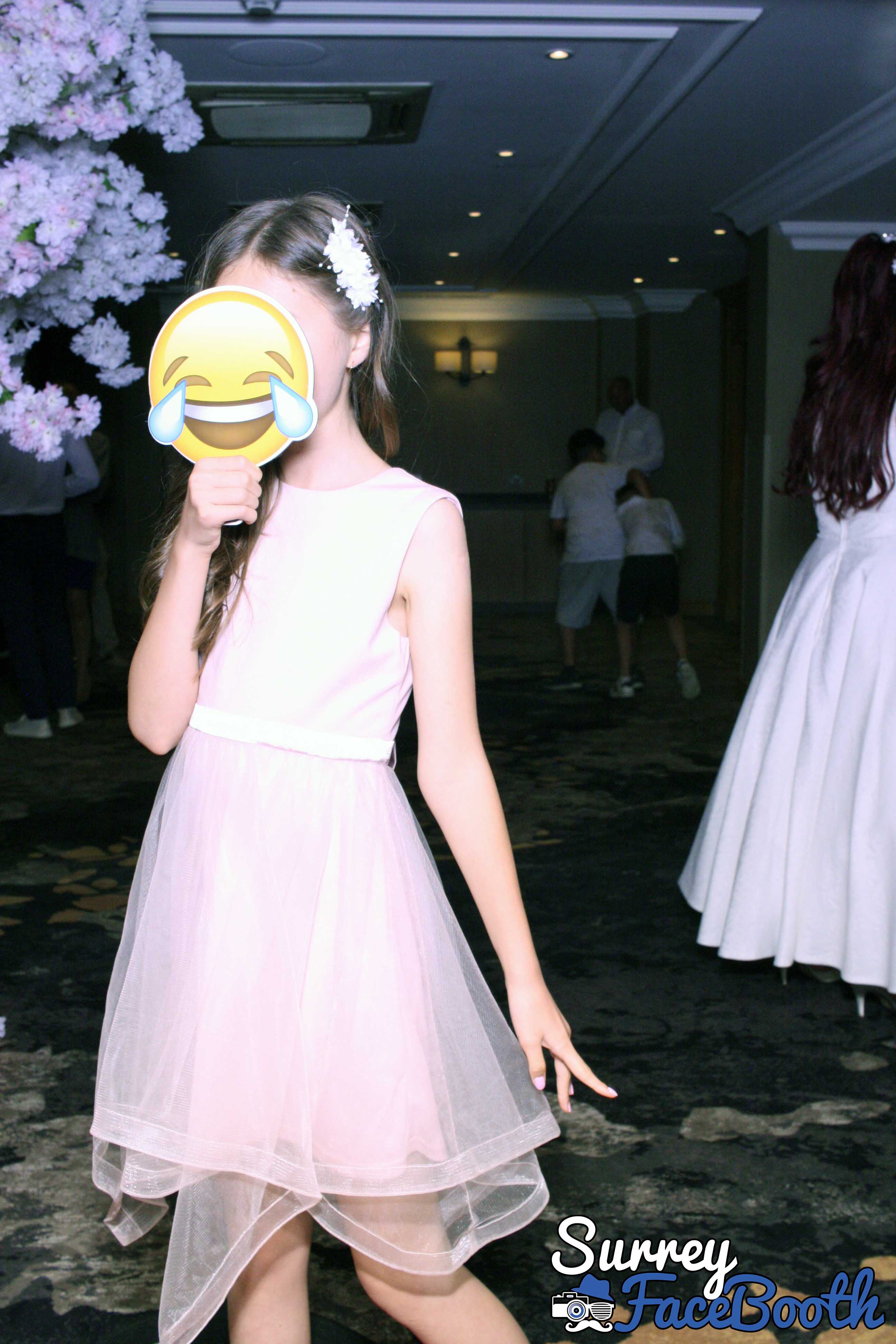 Renee & Rob's Wedding | View more photos from the event at galleries.surreyfacebooth.co.uk/u/Surrey-FaceBooth/Renee-Robs-Wedding