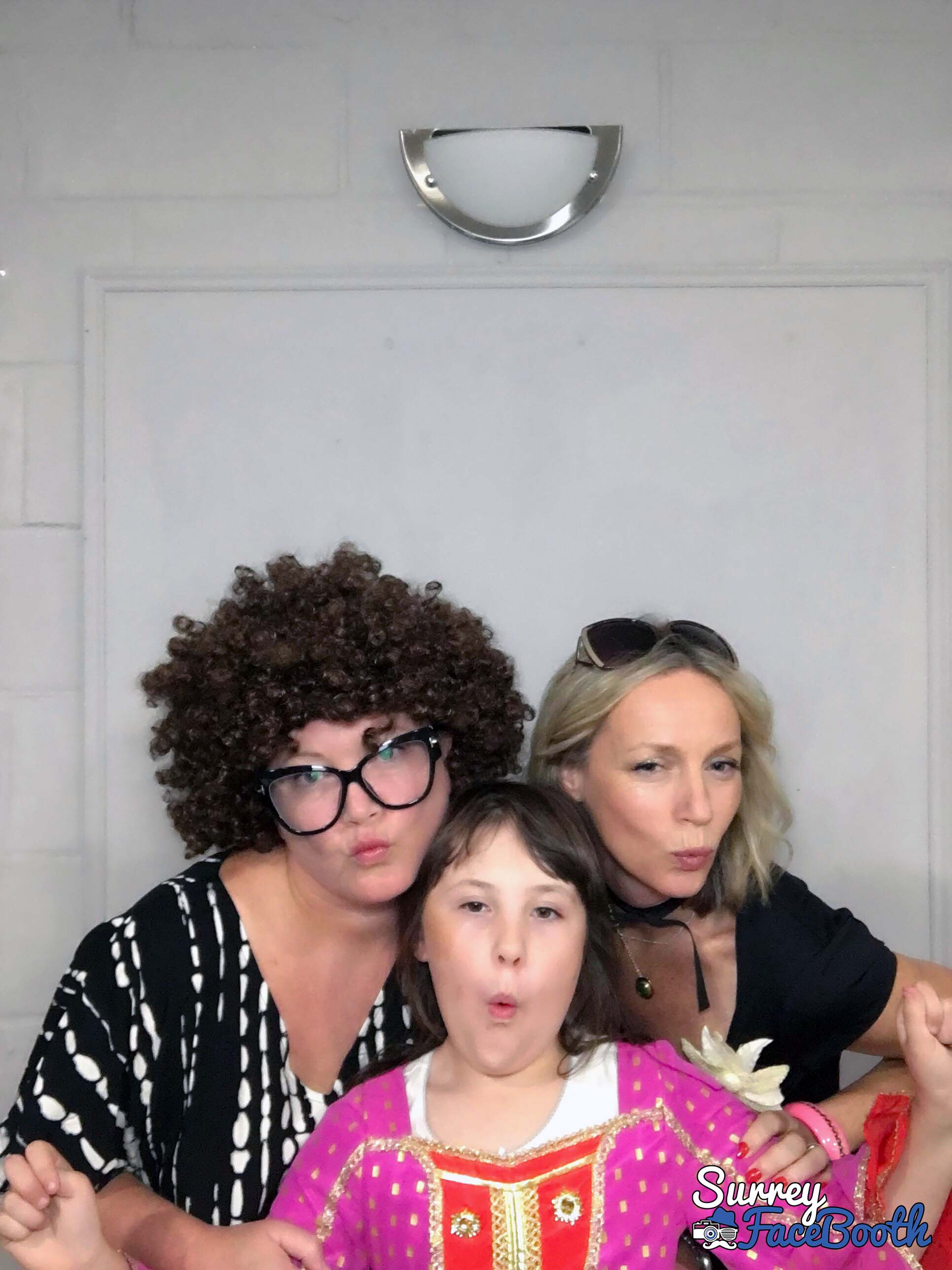 Clare's 50th Birthday | View more photos from the event at galleries.surreyfacebooth.co.uk/u/Surrey-FaceBooth/Clares-50th-Birthday