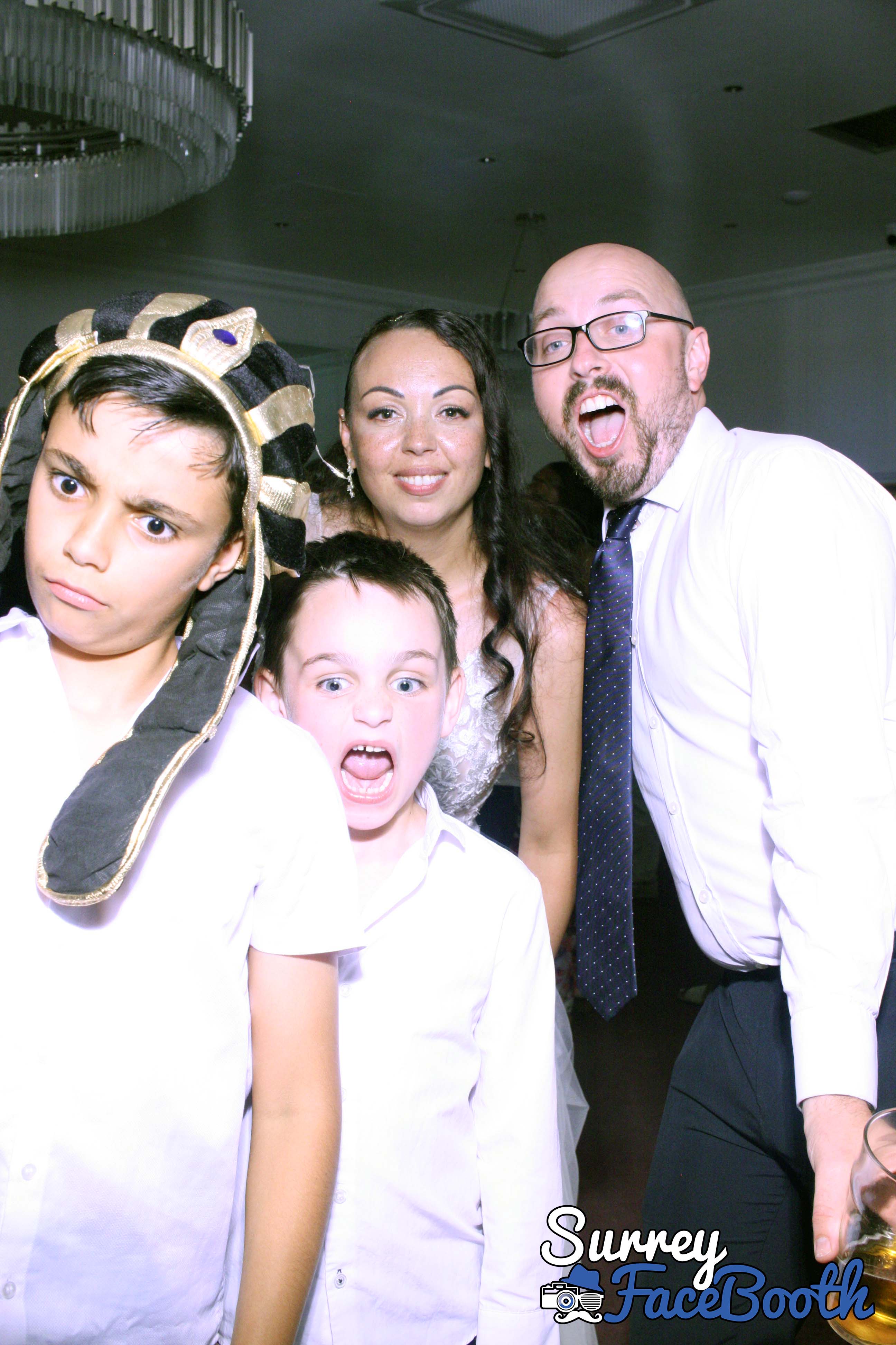 Hannah & Loz's Wedding | View more photos from the event at galleries.surreyfacebooth.co.uk/u/Surrey-FaceBooth/Hannah-Lozs-Wedding