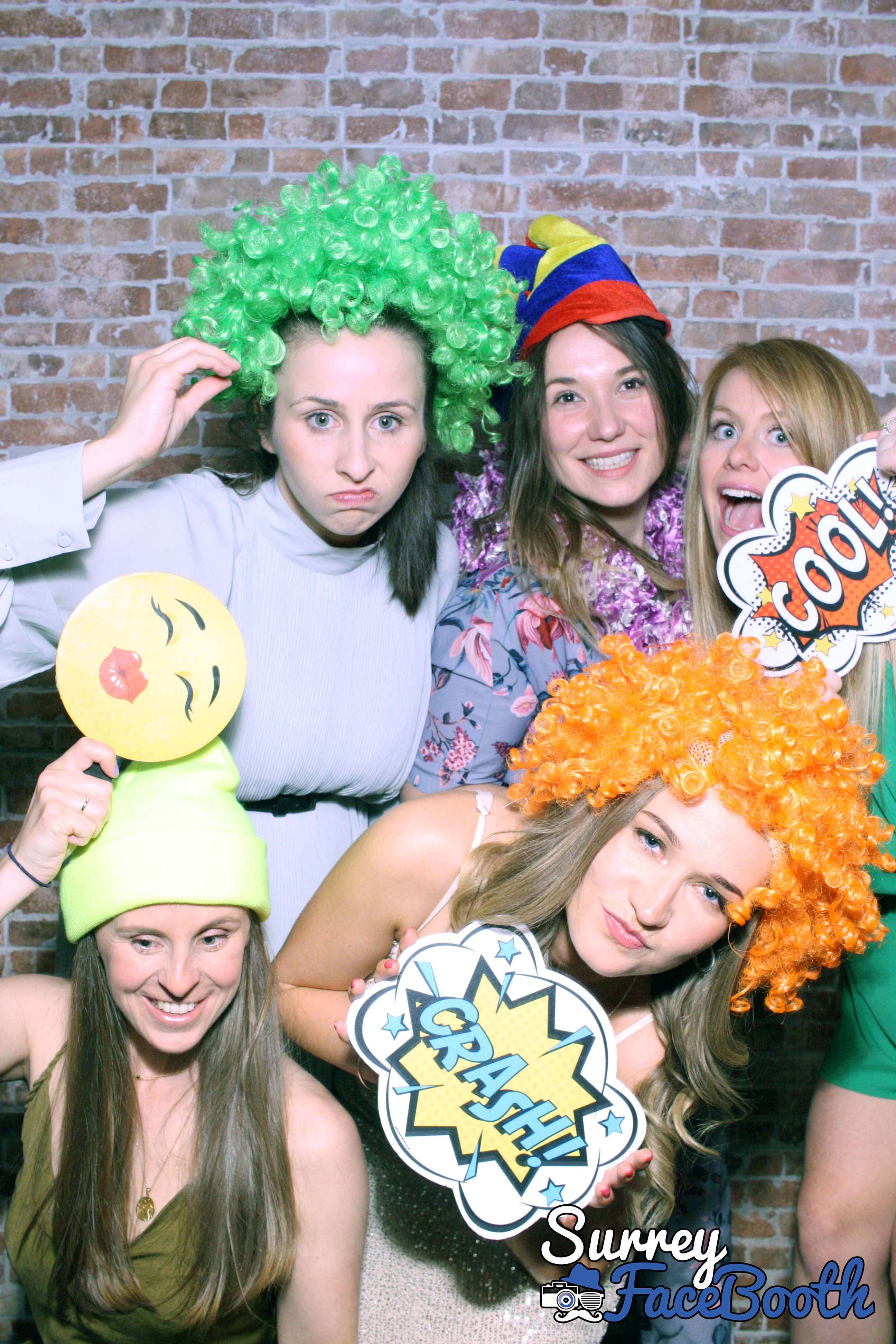Laura's 30th Birthday | View more photos from the event at galleries.surreyfacebooth.co.uk/u/Surrey-FaceBooth/Lauras-30th-Birthday