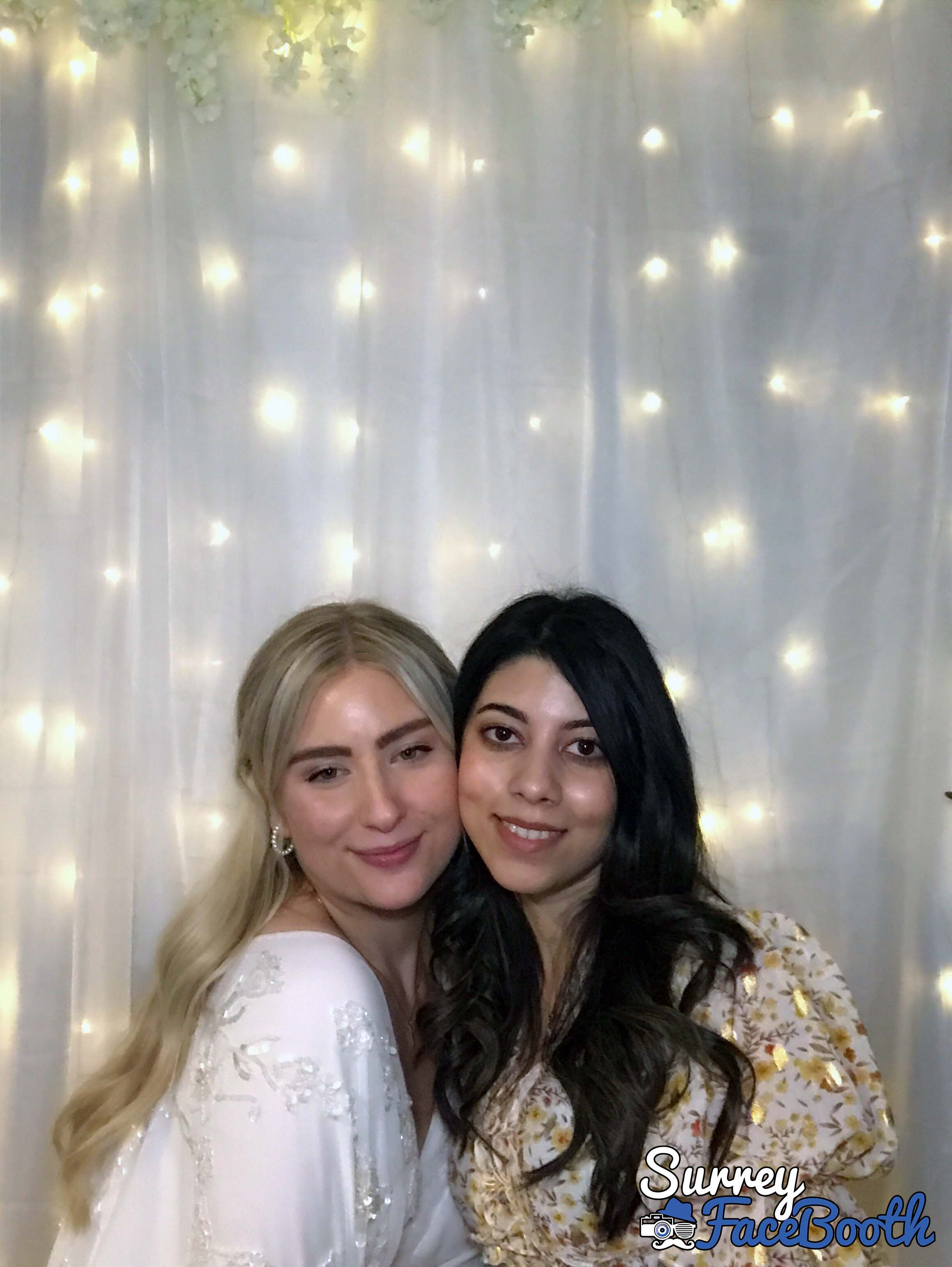 Sam & Ellie's Wedding | View more photos from the event at galleries.surreyfacebooth.co.uk/u/Surrey-FaceBooth/Sam-Ellies-Wedding