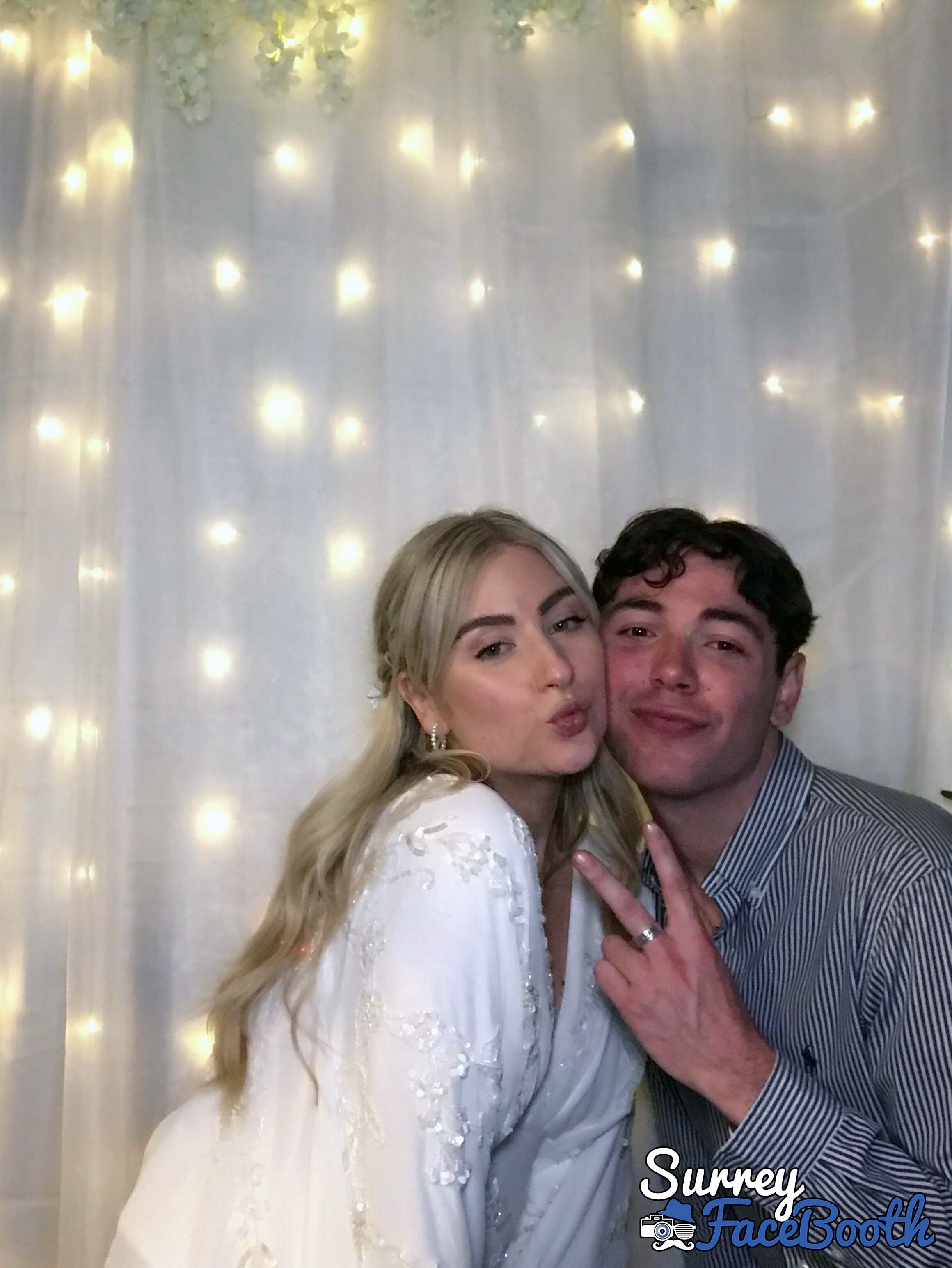 Sam & Ellie's Wedding | View more photos from the event at galleries.surreyfacebooth.co.uk/u/Surrey-FaceBooth/Sam-Ellies-Wedding