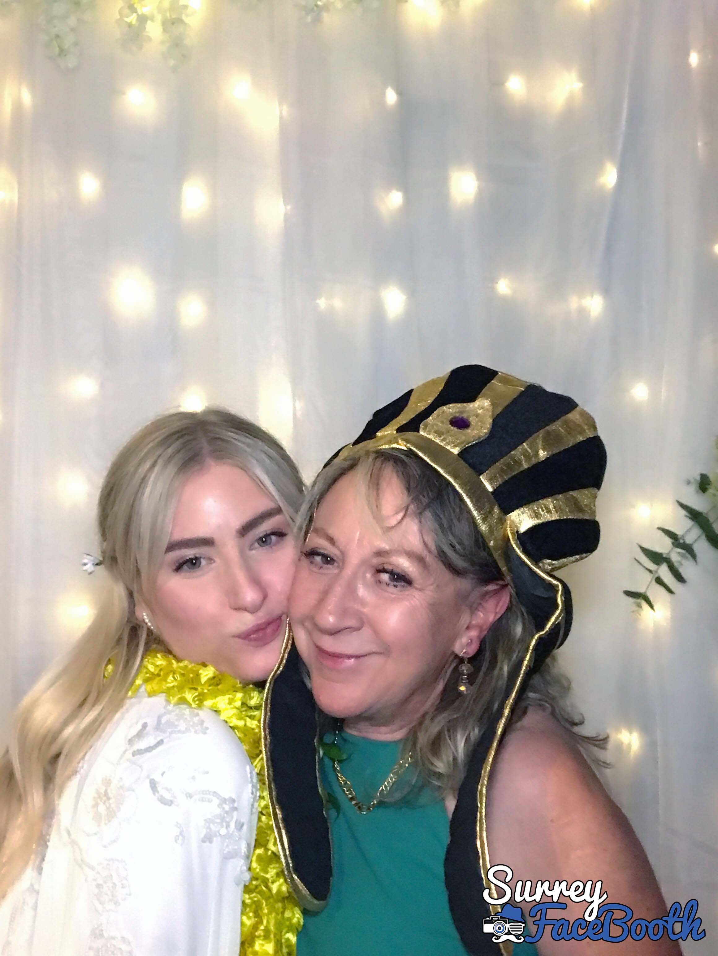 Sam & Ellie's Wedding | View more photos from the event at galleries.surreyfacebooth.co.uk/u/Surrey-FaceBooth/Sam-Ellies-Wedding
