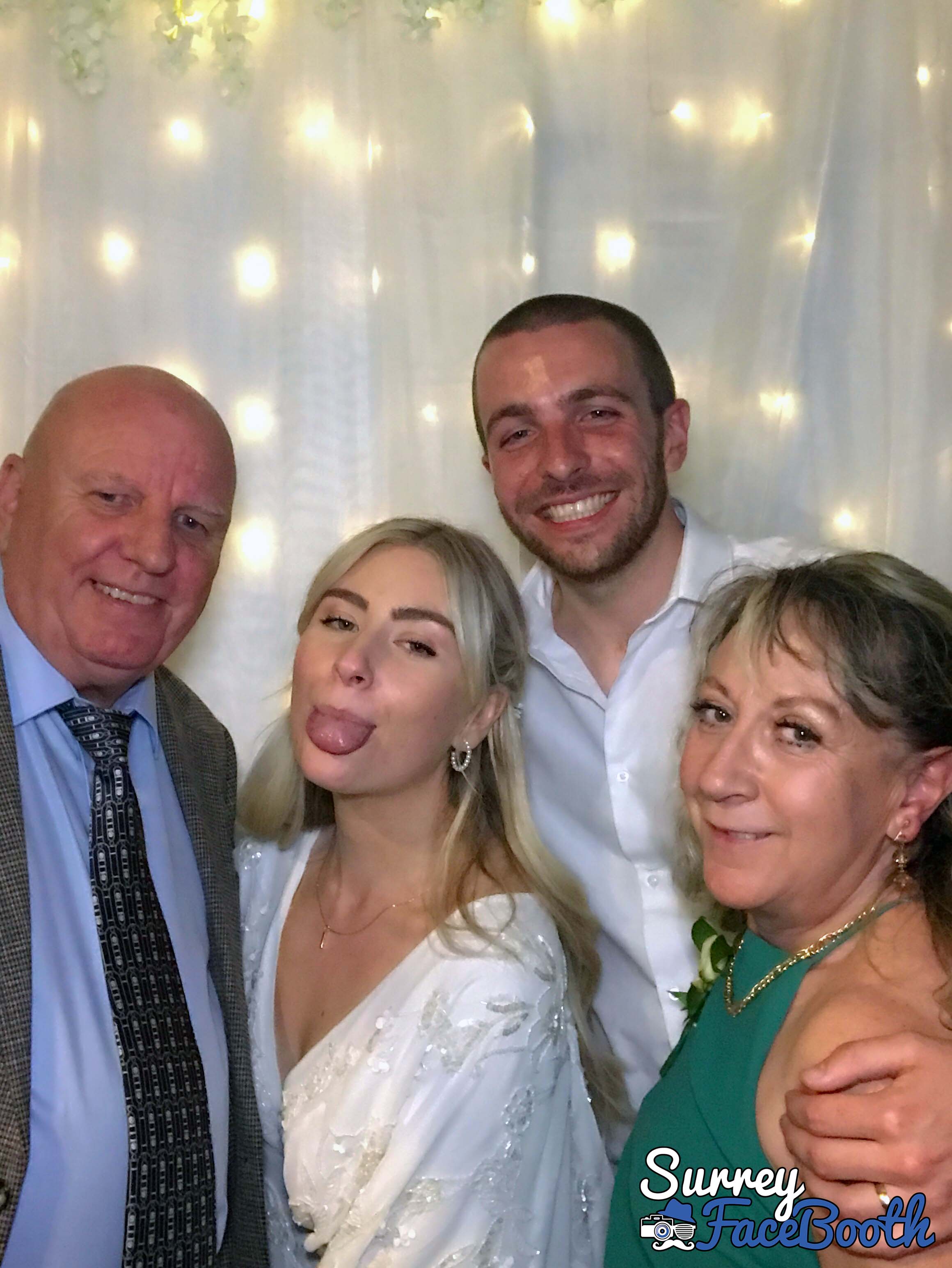 Sam & Ellie's Wedding | View more photos from the event at galleries.surreyfacebooth.co.uk/u/Surrey-FaceBooth/Sam-Ellies-Wedding