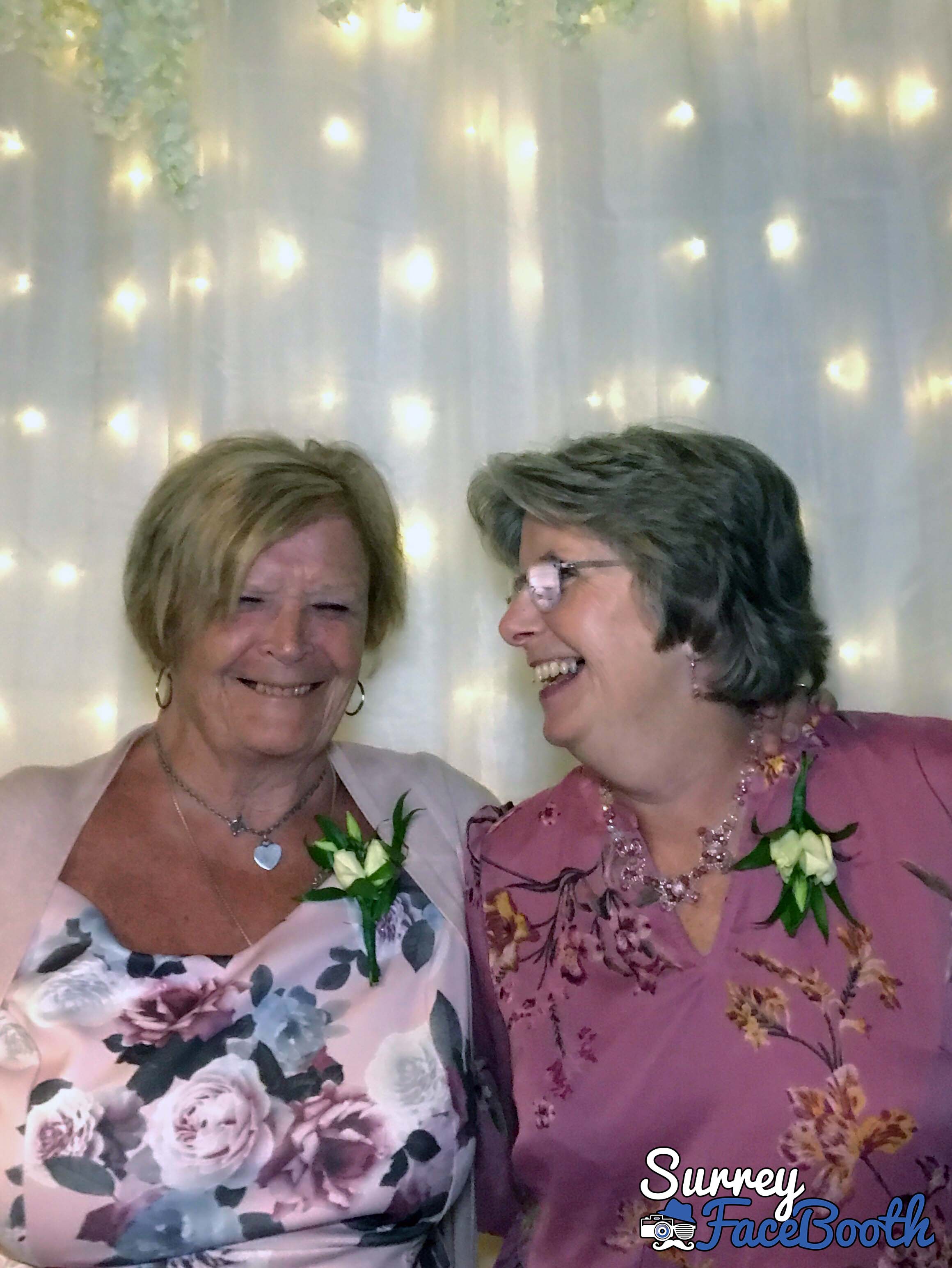 Sam & Ellie's Wedding | View more photos from the event at galleries.surreyfacebooth.co.uk/u/Surrey-FaceBooth/Sam-Ellies-Wedding